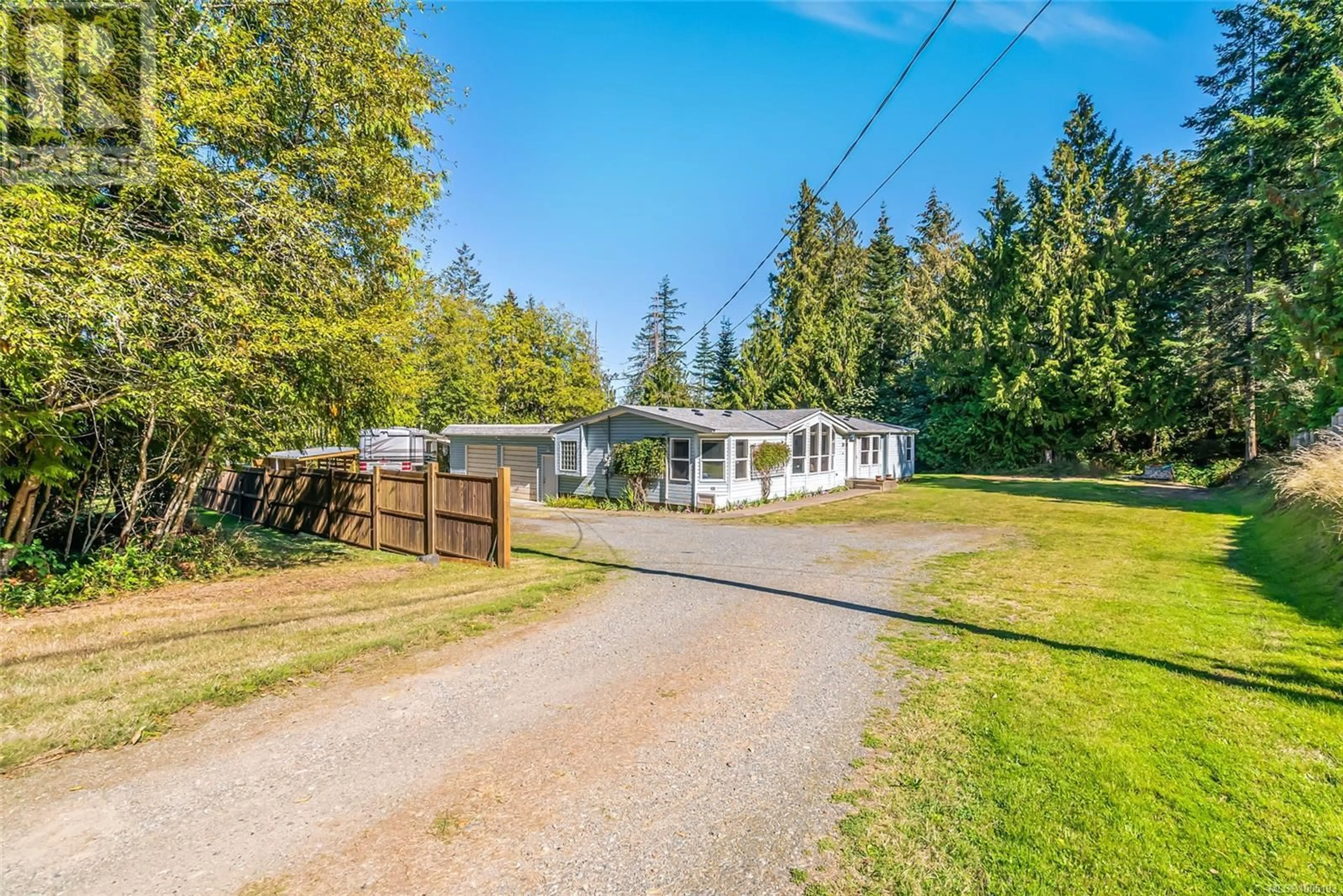 A pic from outside/outdoor area/front of a property/back of a property/a pic from drone, street for 1122 POPHAM ROAD, Parksville British Columbia V9T2T3