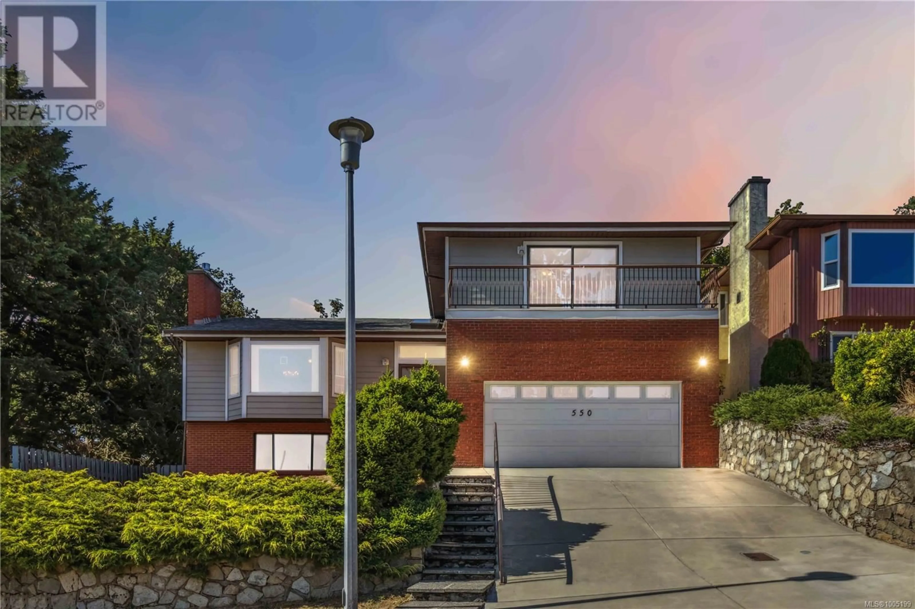 Home with brick exterior material, street for 550 FERMOY PLACE, Saanich British Columbia V8Z6N2