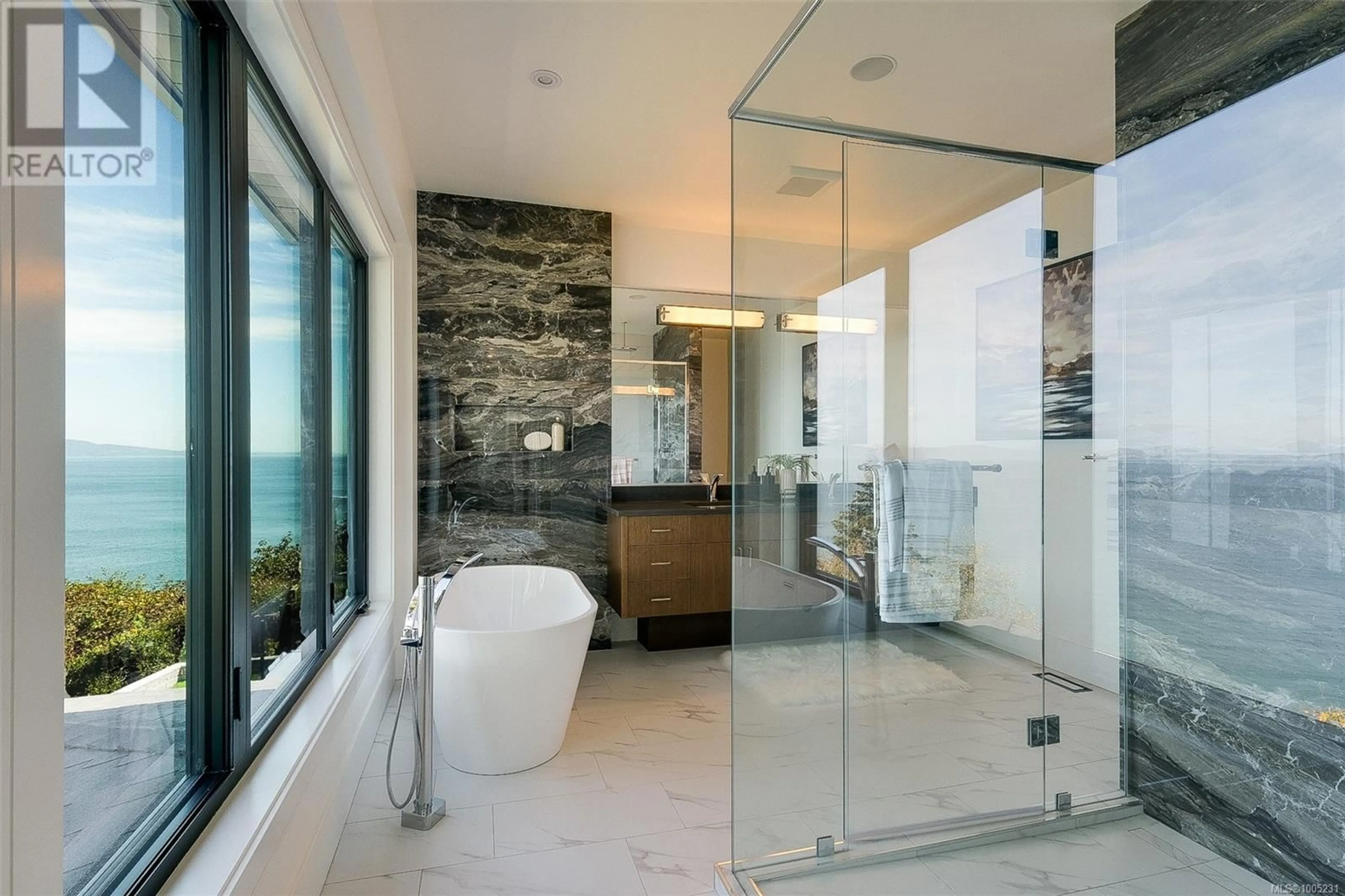 Contemporary bathroom, ceramic/tile floor for 4599 CORDOVA BAY ROAD, Saanich British Columbia V8Y2K1