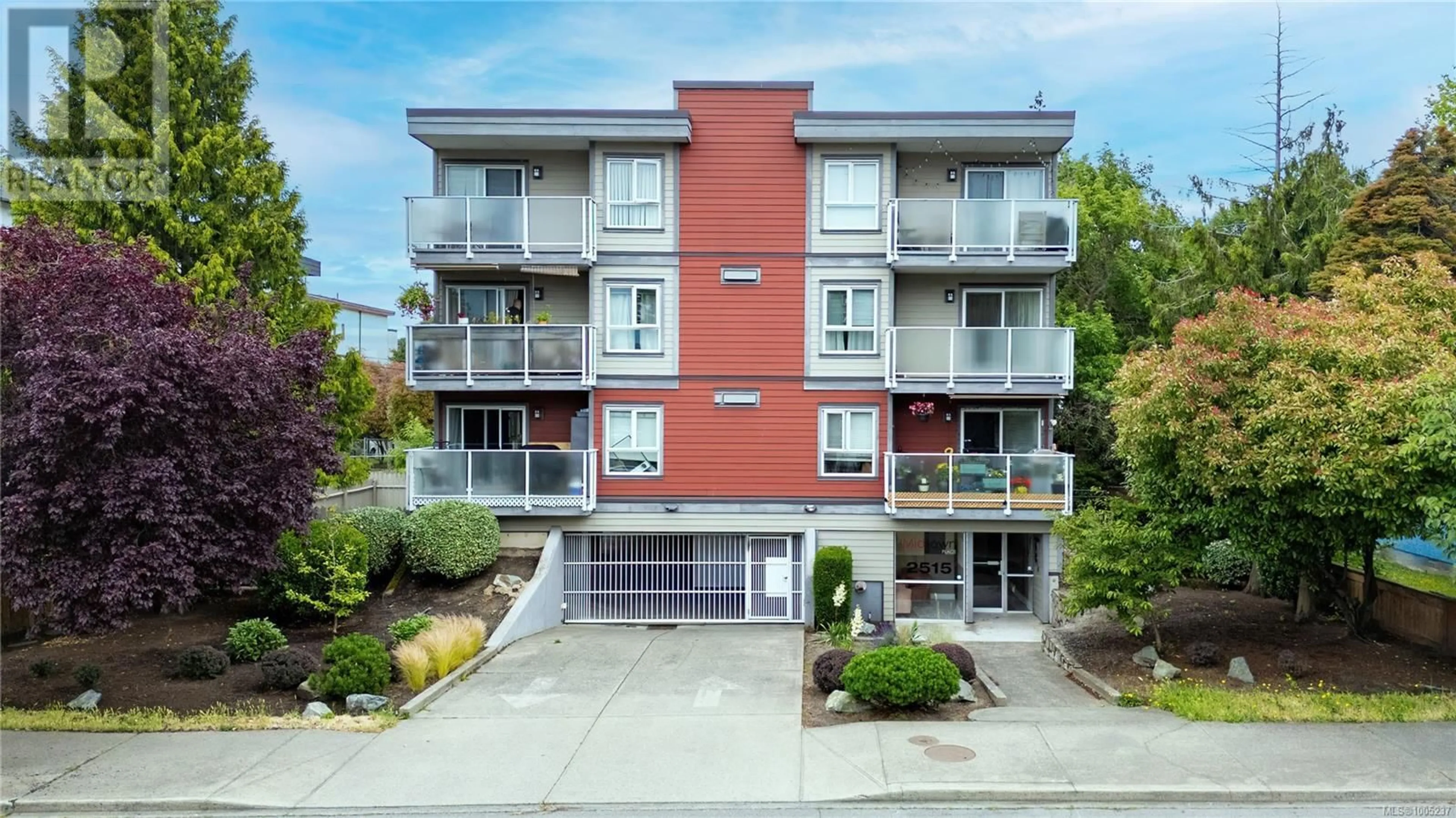 Unknown for 203 - 2515 DOWLER PLACE, Victoria British Columbia V8T4H7