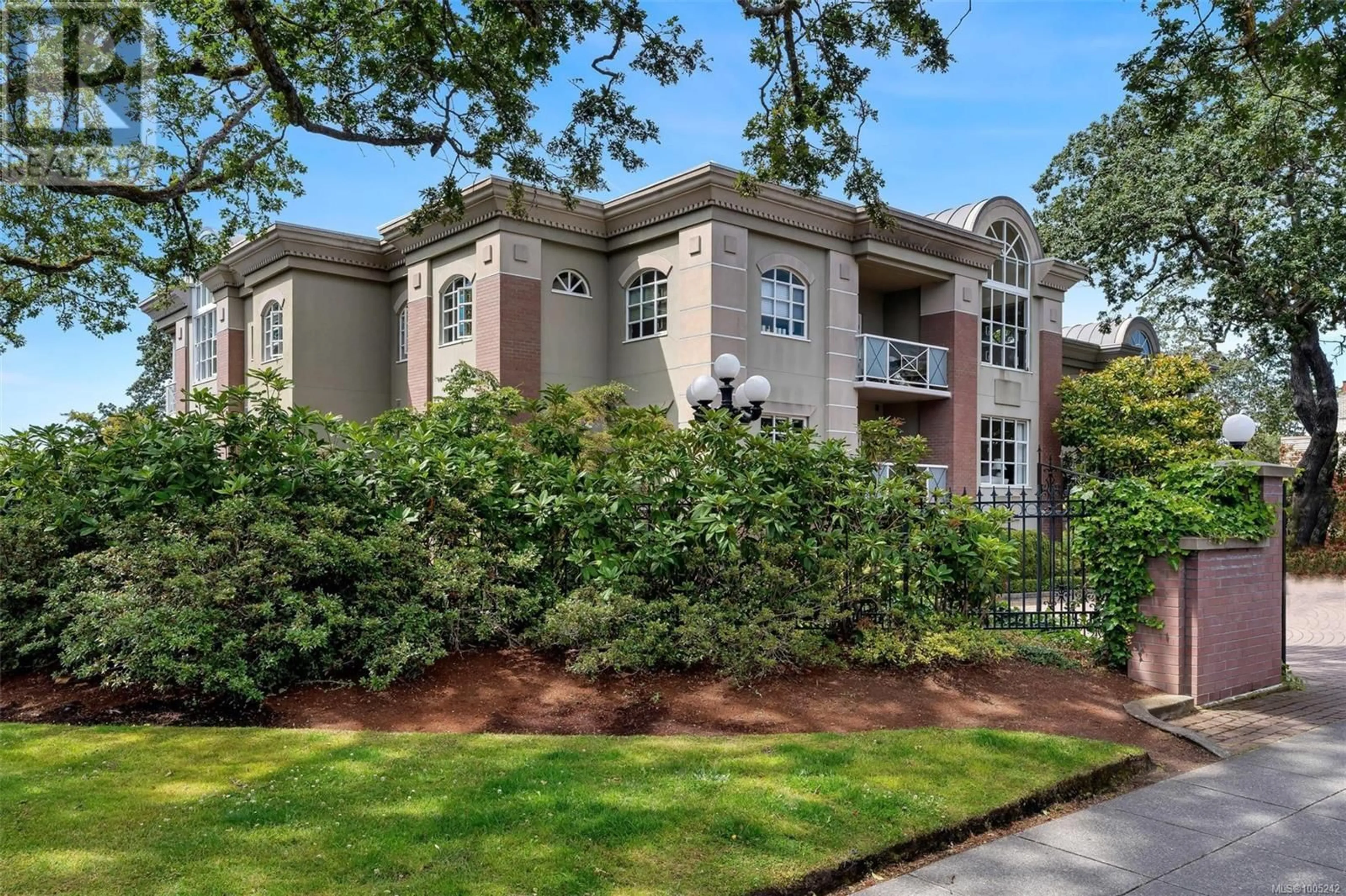 Unknown for PH5 - 2277 OAK BAY AVENUE, Oak Bay British Columbia V8R1G6