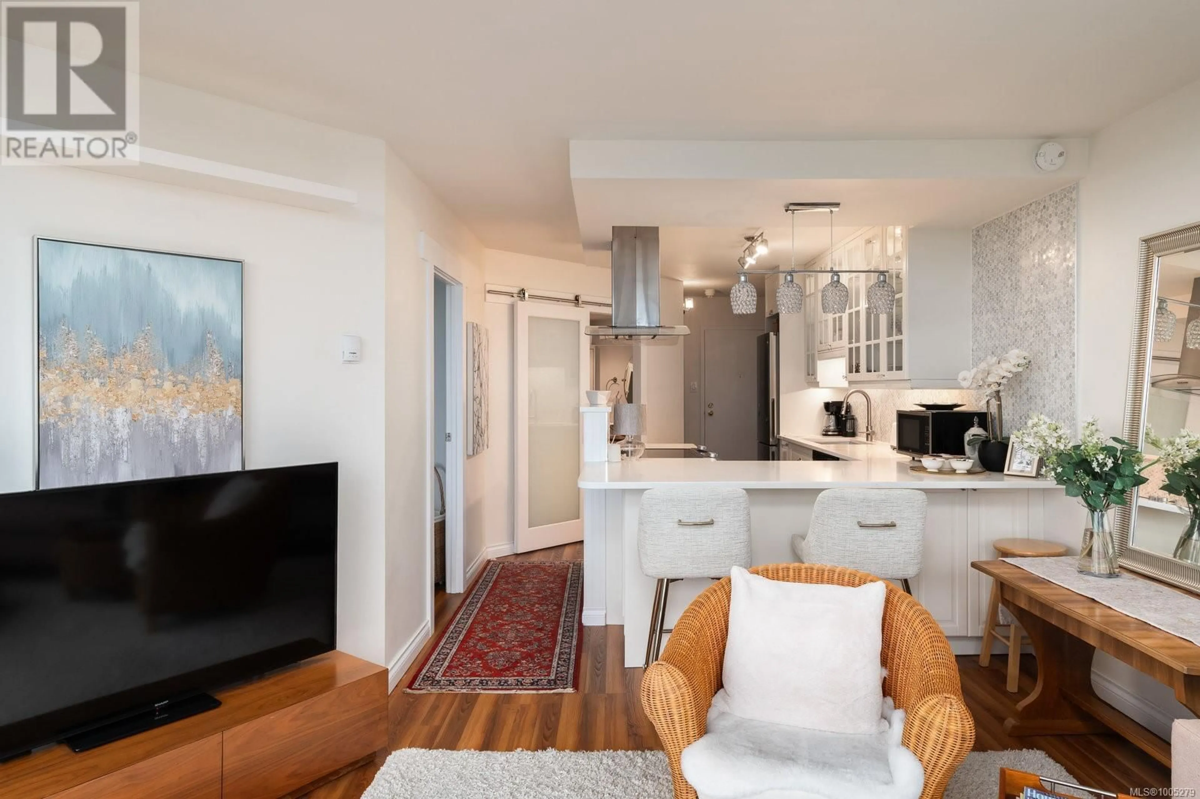 Open concept kitchen, unknown for 1507 - 620 TORONTO STREET, Victoria British Columbia V8V1P7