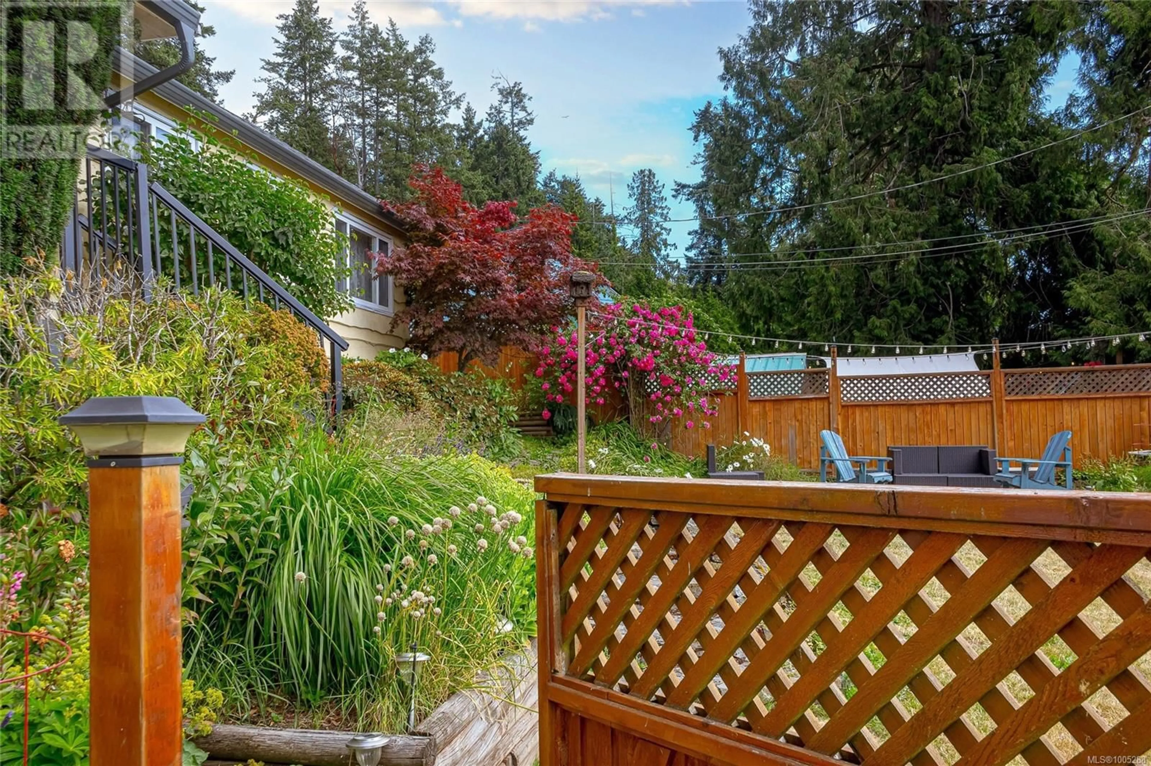 Patio, unknown for 1892 SWARTZ BAY ROAD, North Saanich British Columbia V8L5R2