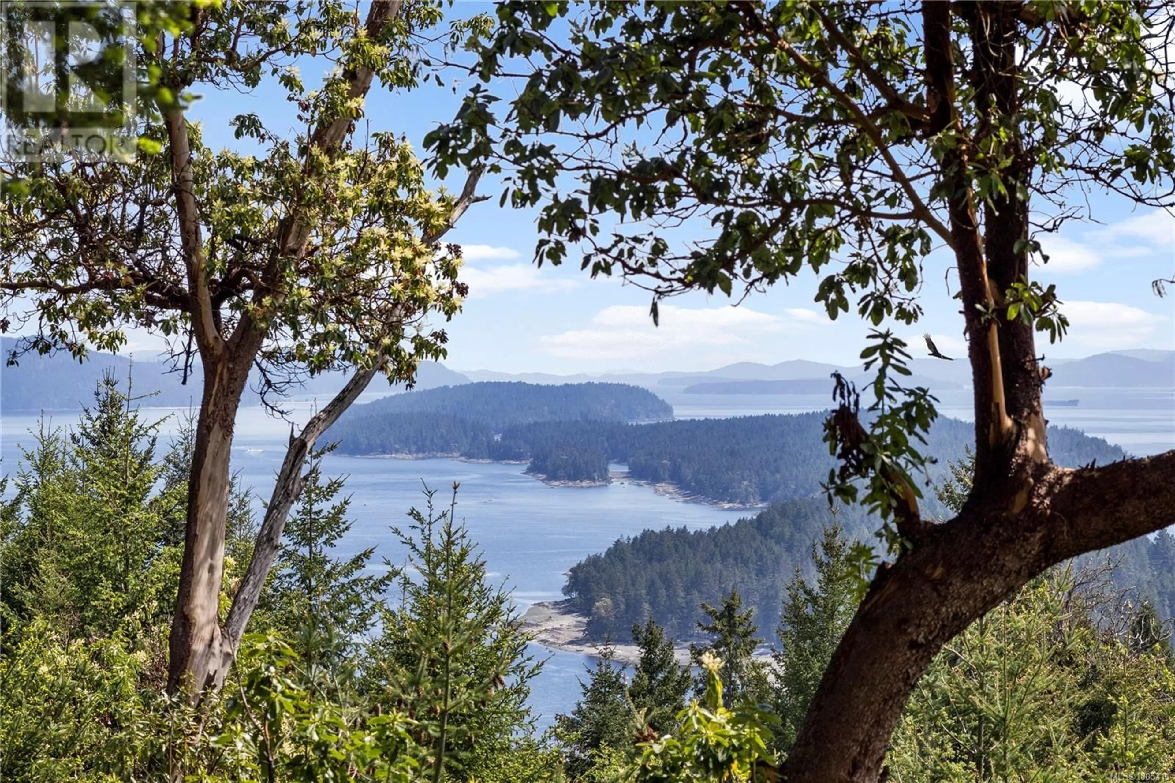 Patio, water/lake/river/ocean view for 1495 COATS DRIVE, Gabriola Island British Columbia V0R1X6