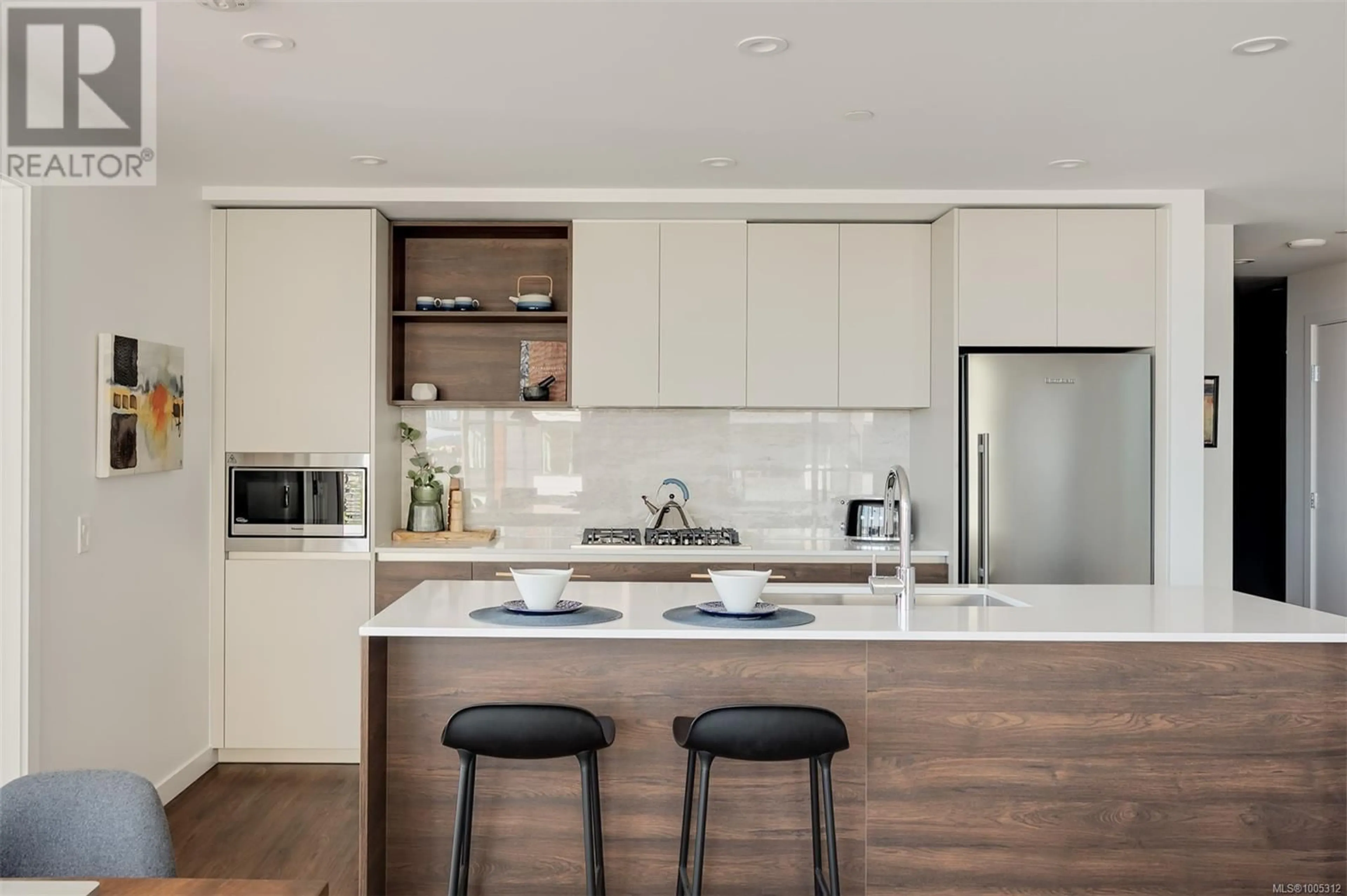 Contemporary kitchen, unknown for 407 - 363 TYEE ROAD, Victoria British Columbia V9A0B5