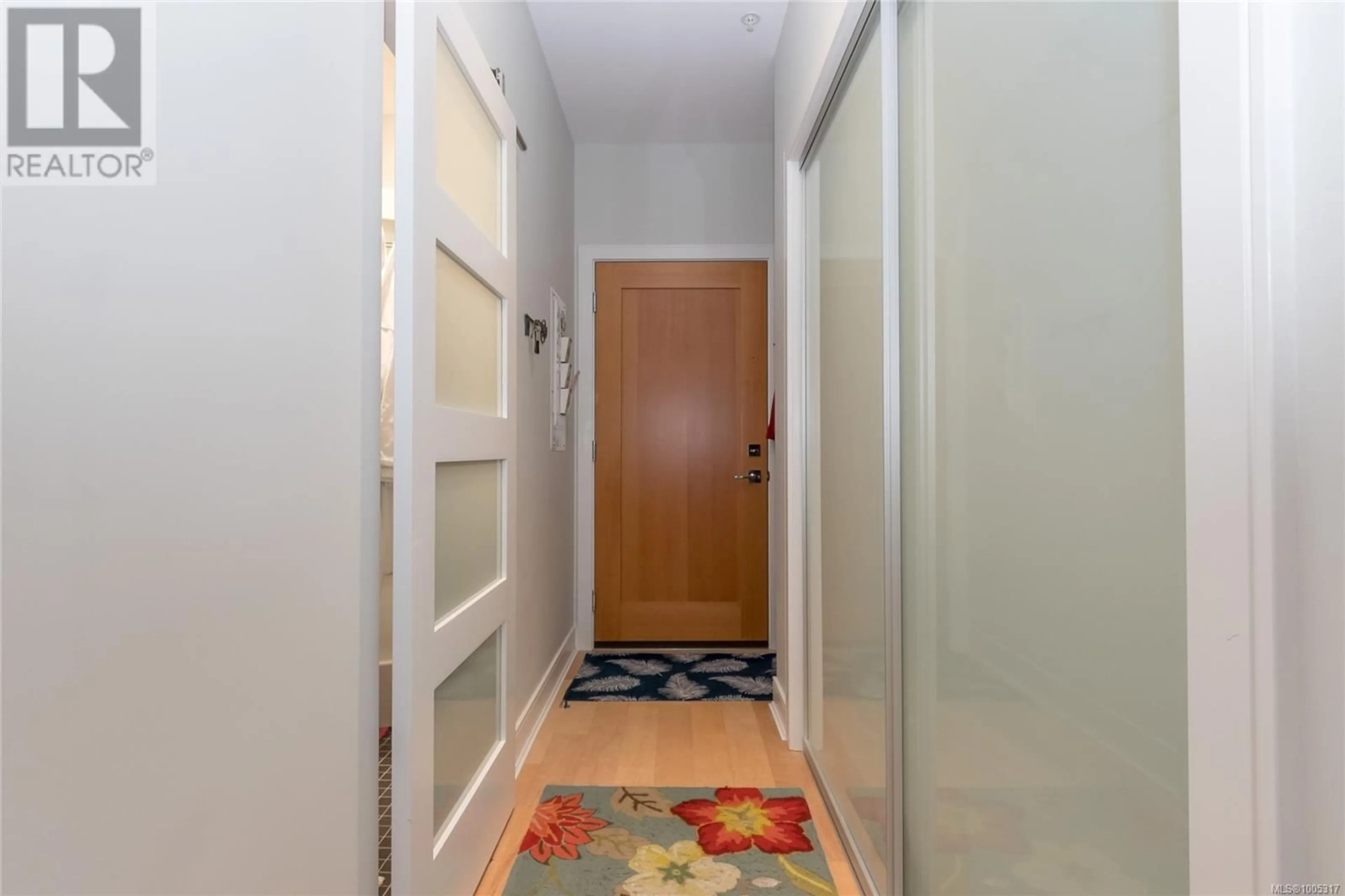 Indoor foyer for N205 - 1105 PANDORA STREET, Victoria British Columbia V8V3P9