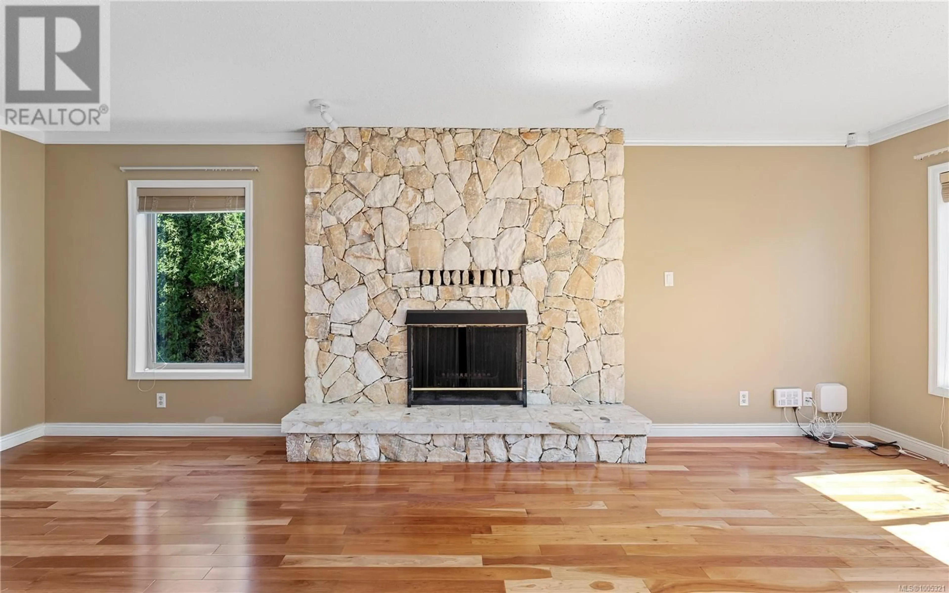 Unknown for 3152 WESSEX CLOSE, Oak Bay British Columbia V8P5N2
