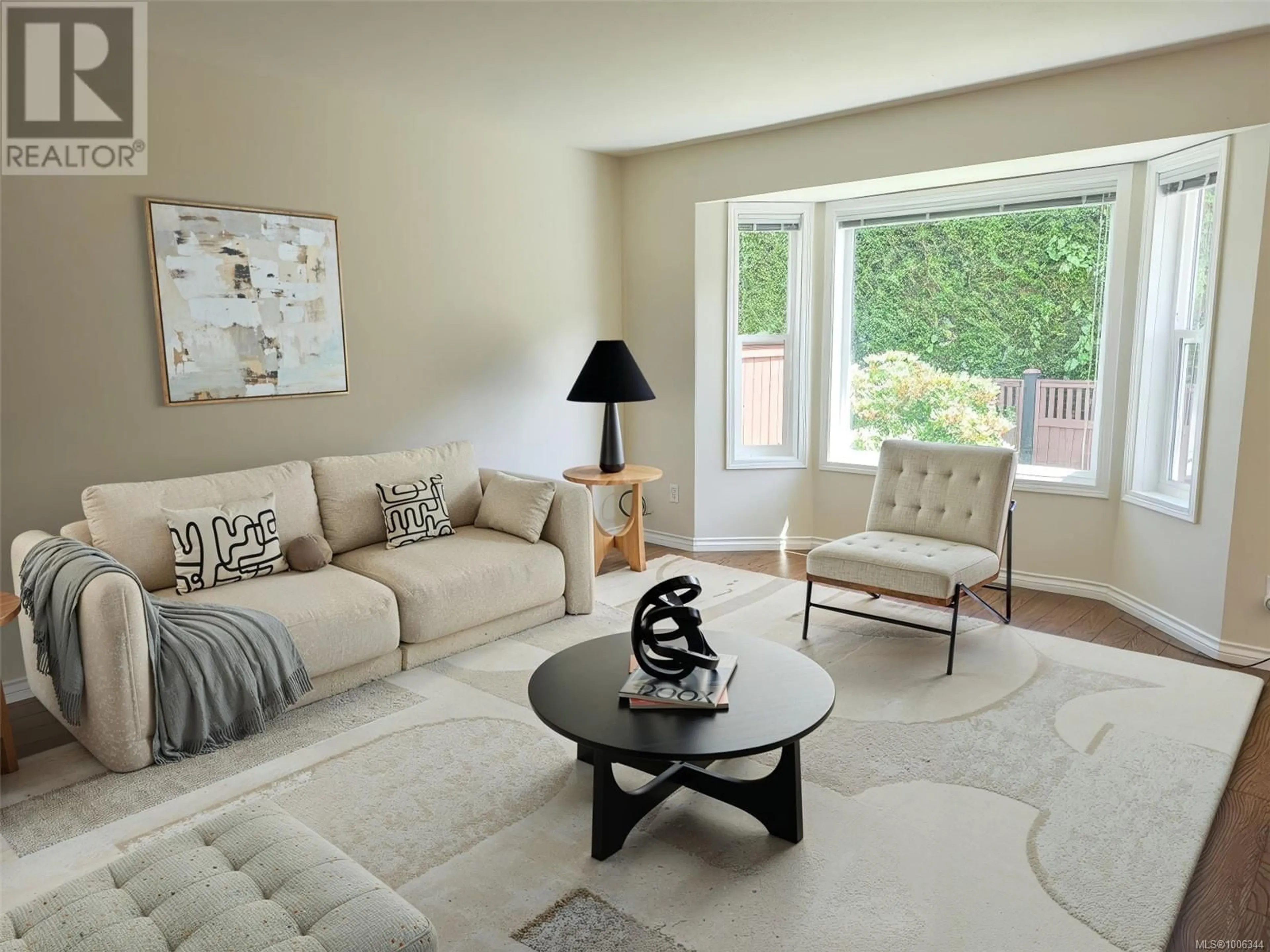 Living room with furniture, unknown for 18 - 2458 LABIEUX ROAD, Nanaimo British Columbia V9T3M6