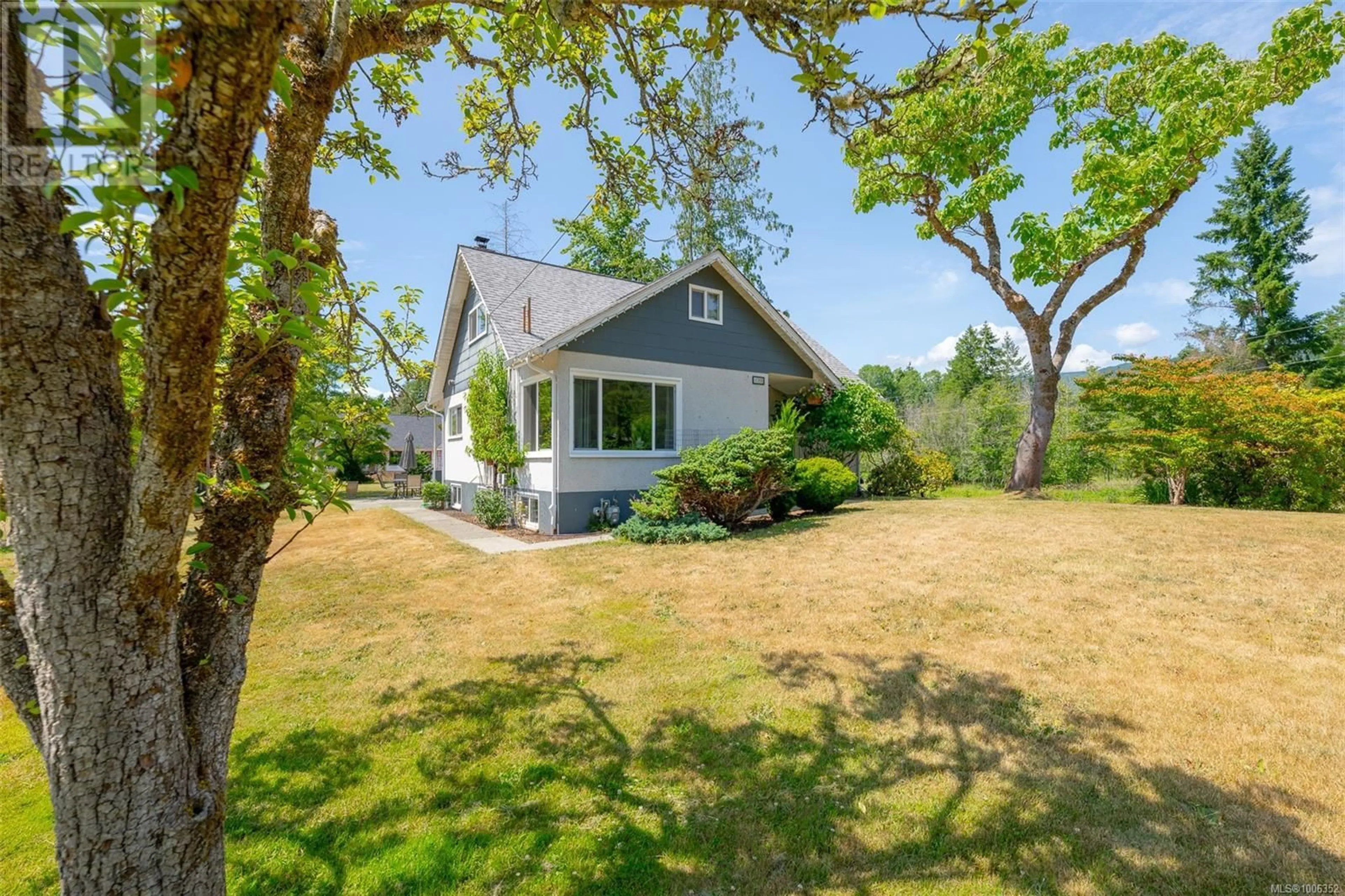 A pic from outside/outdoor area/front of a property/back of a property/a pic from drone, unknown for 6088 RENTON ROAD SOUTH, Port Alberni British Columbia V9Y8R8