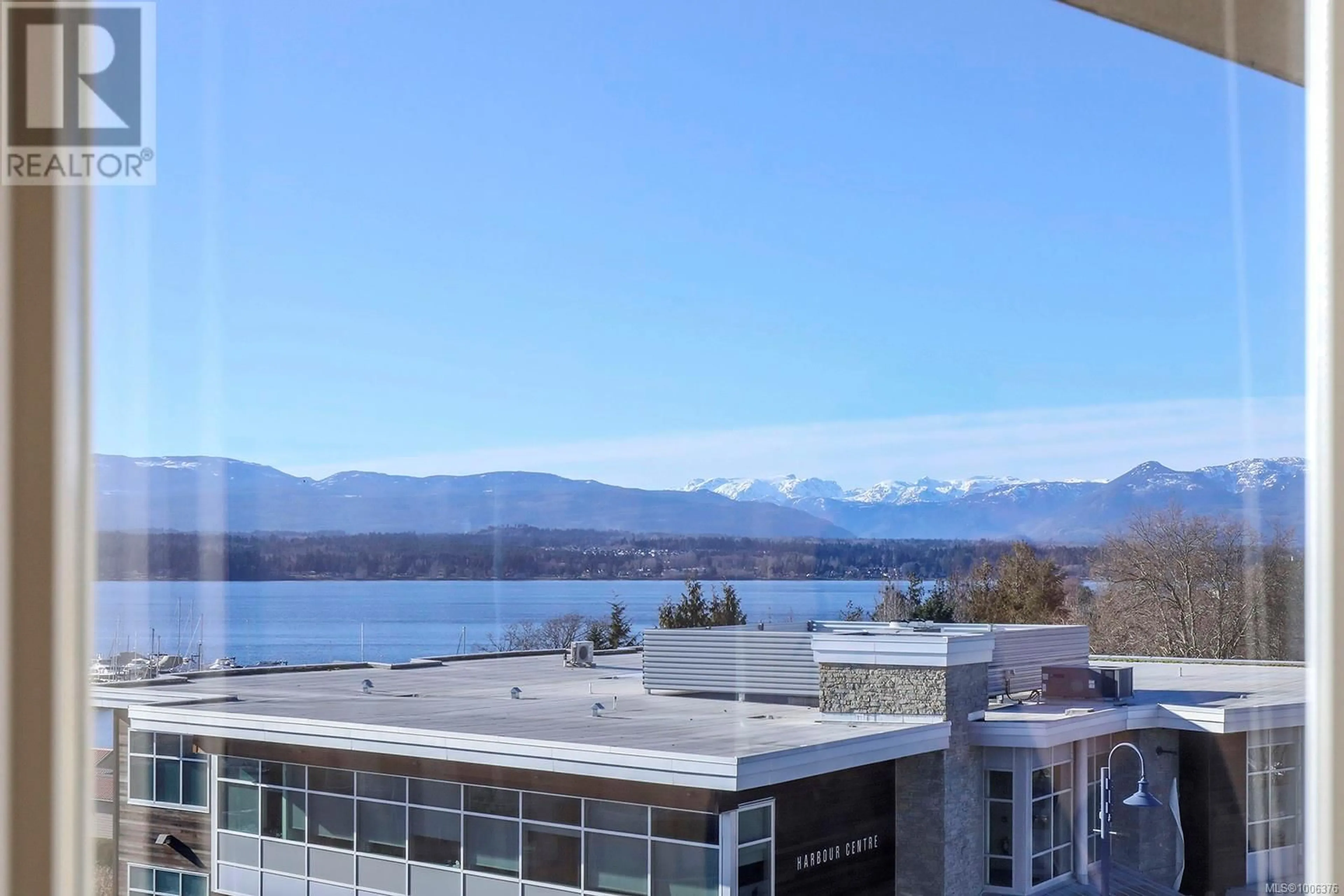 Unknown for 303 - 1811 COMOX AVENUE, Comox British Columbia V9M3L9