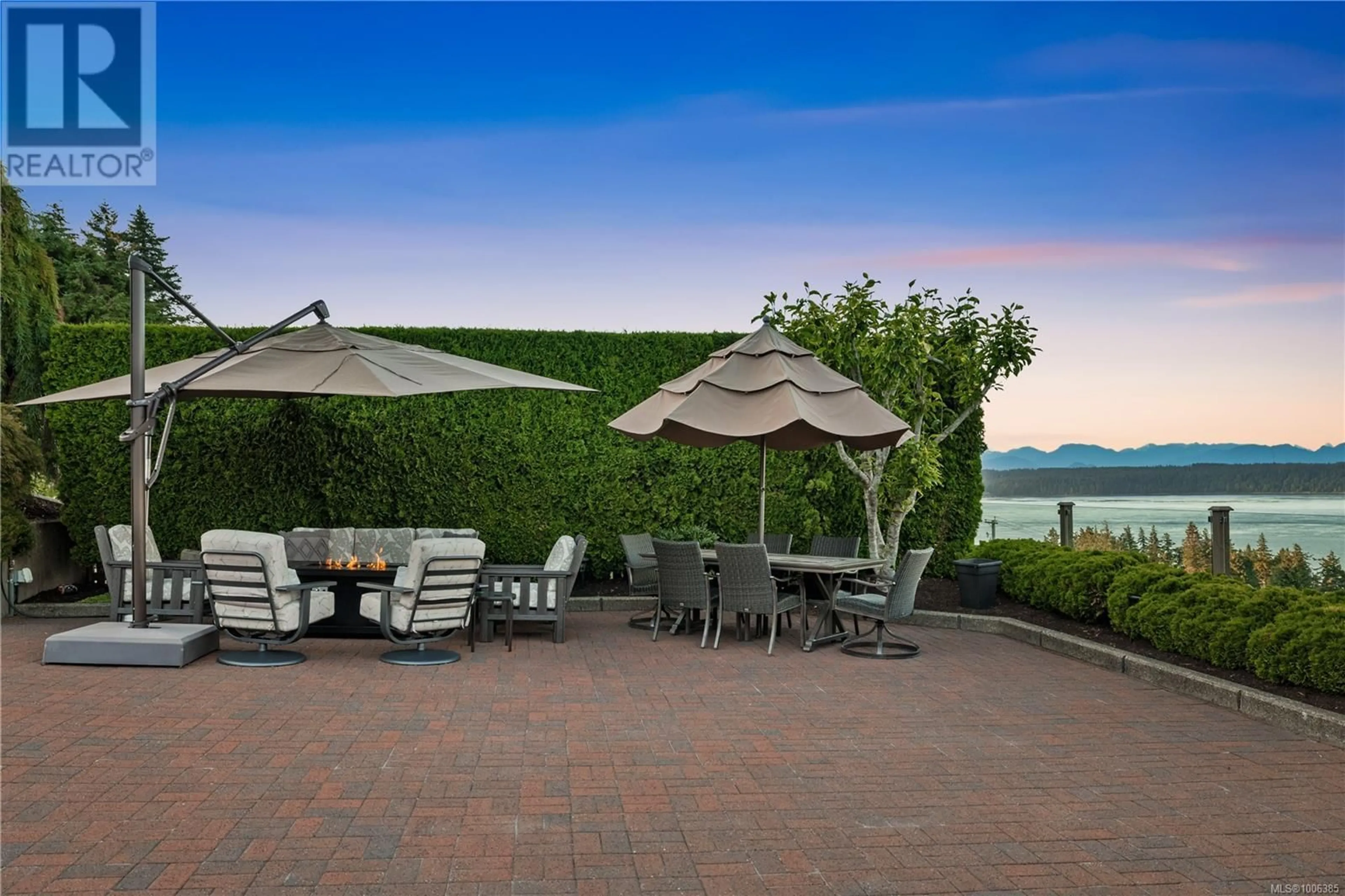 Patio, water/lake/river/ocean view for 433 EAGLE RIDGE ROAD, Campbell River British Columbia V9W6B4