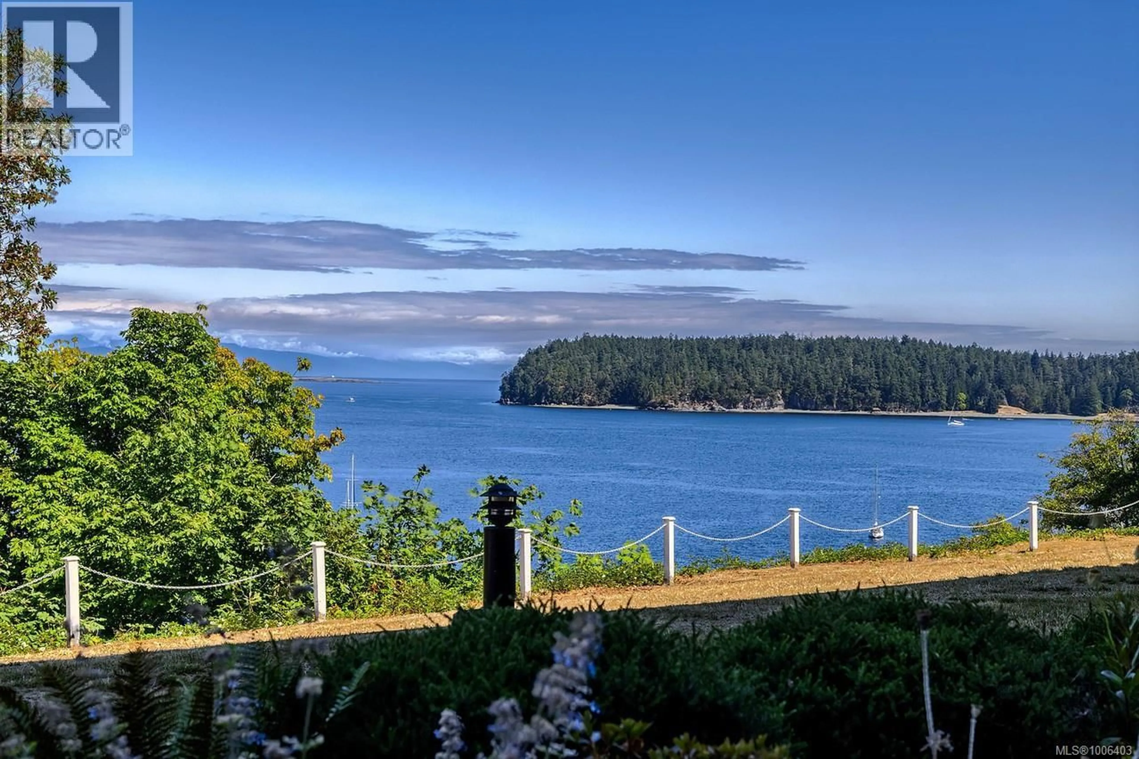 A pic from outside/outdoor area/front of a property/back of a property/a pic from drone, water/lake/river/ocean view for 104 - 2560 DEPARTURE BAY ROAD, Nanaimo British Columbia V9S5P1