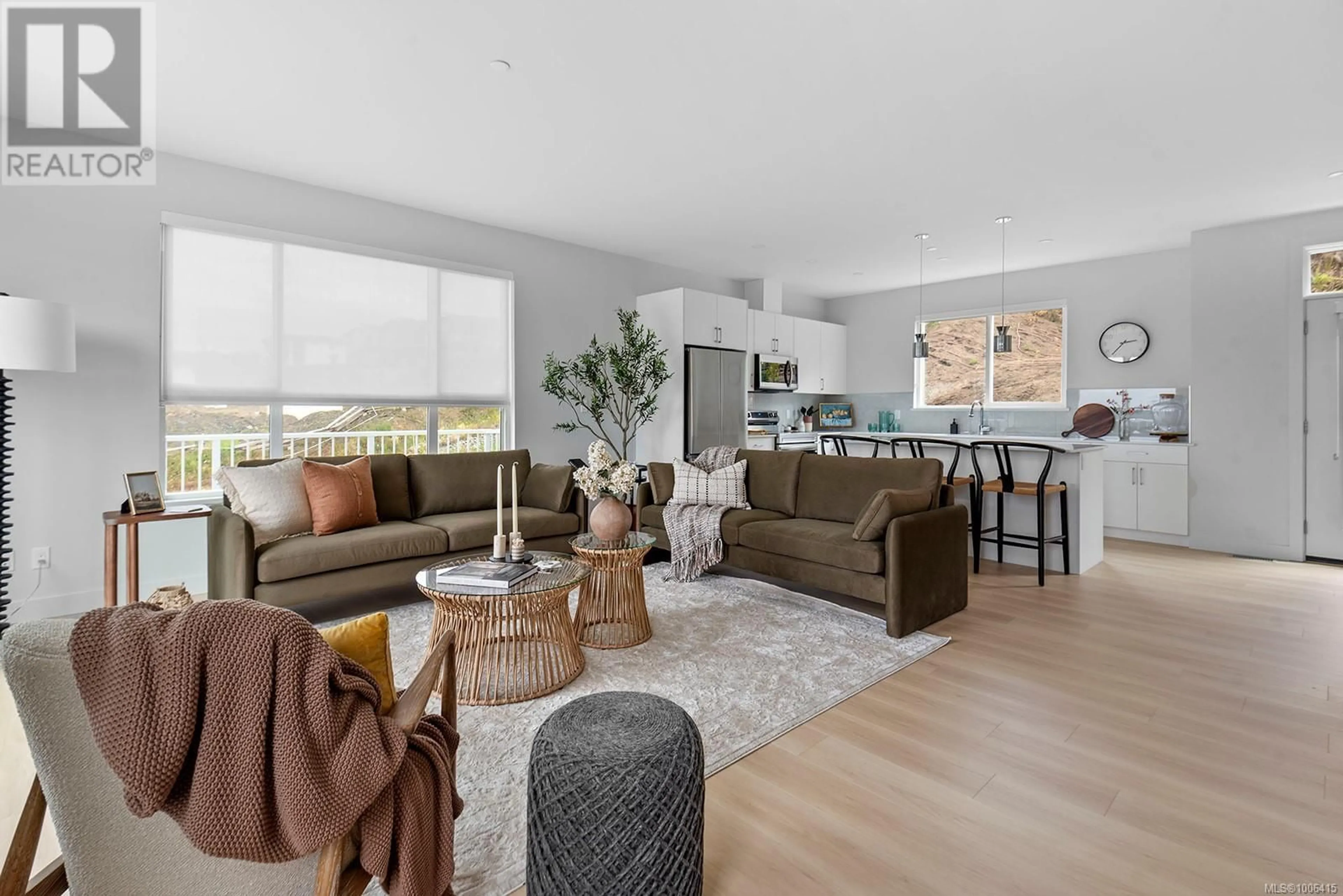 Living room with furniture, unknown for 4 - 6258 SEABLUSH CRESCENT, Duncan British Columbia V9L0J9