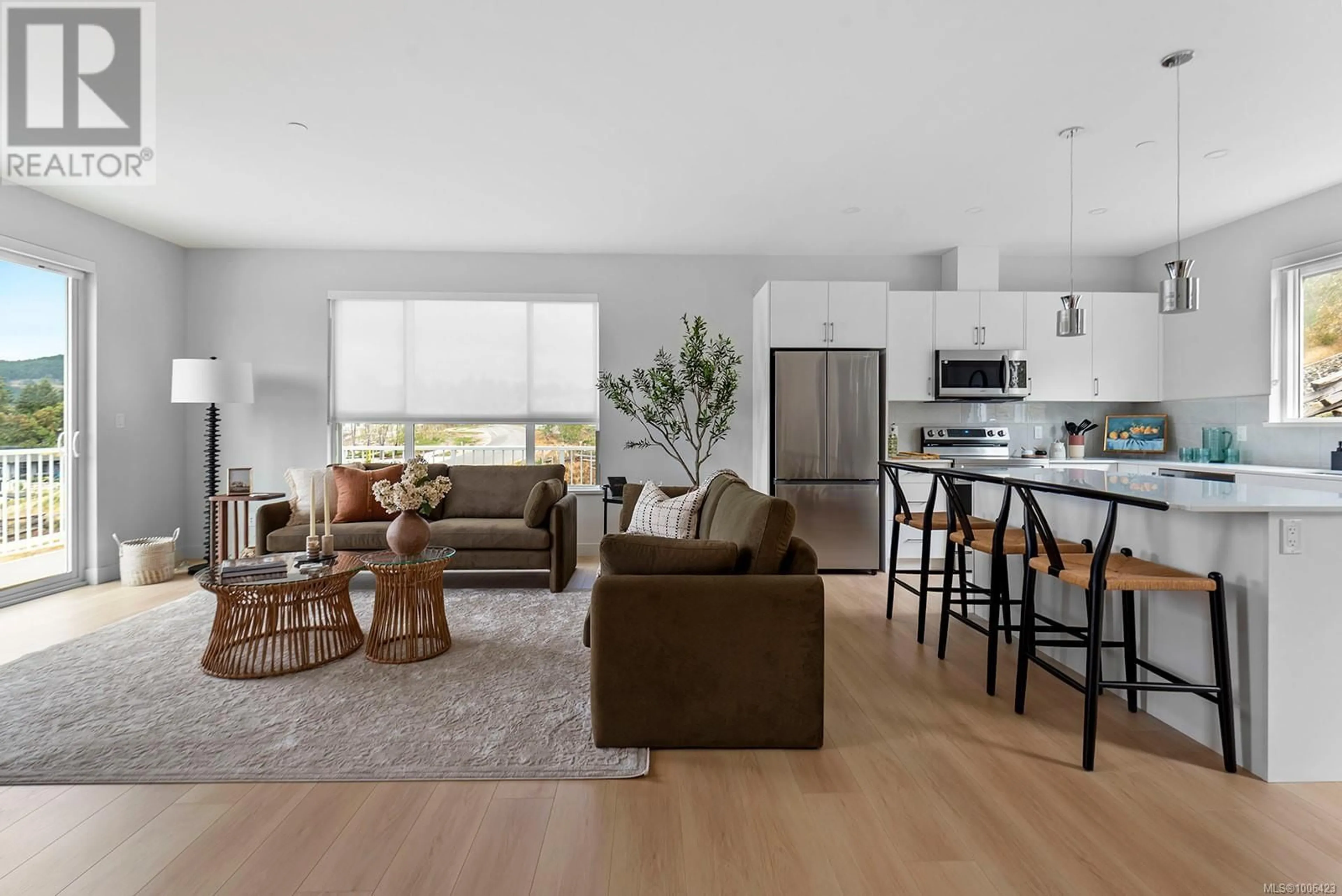 Living room with furniture, unknown for 5 - 6258 SEABLUSH CRESCENT, Duncan British Columbia V9L0J9
