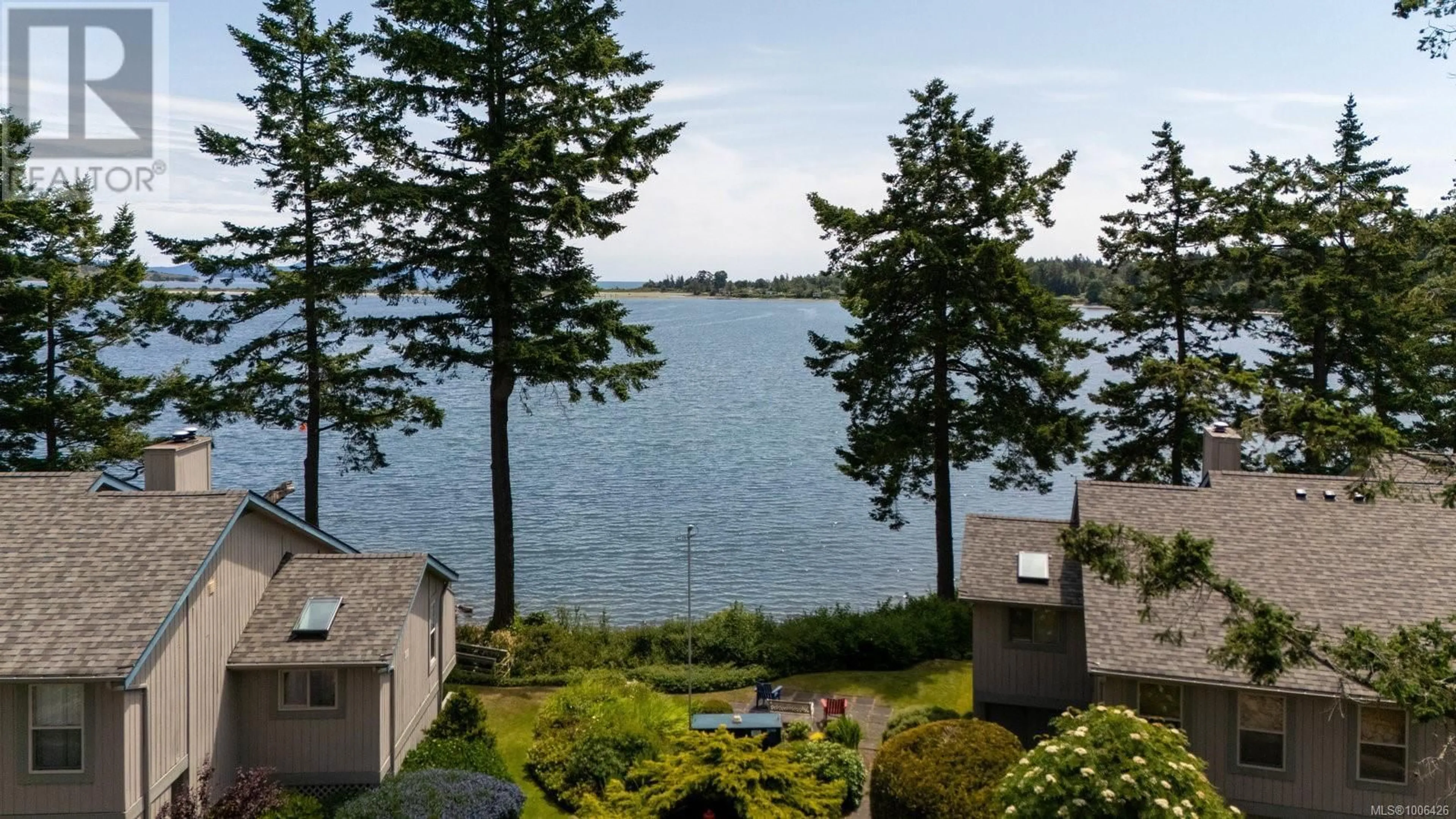Patio, water/lake/river/ocean view for 3 - 2654 LANCELOT PLACE, Central Saanich British Columbia V8M1V3