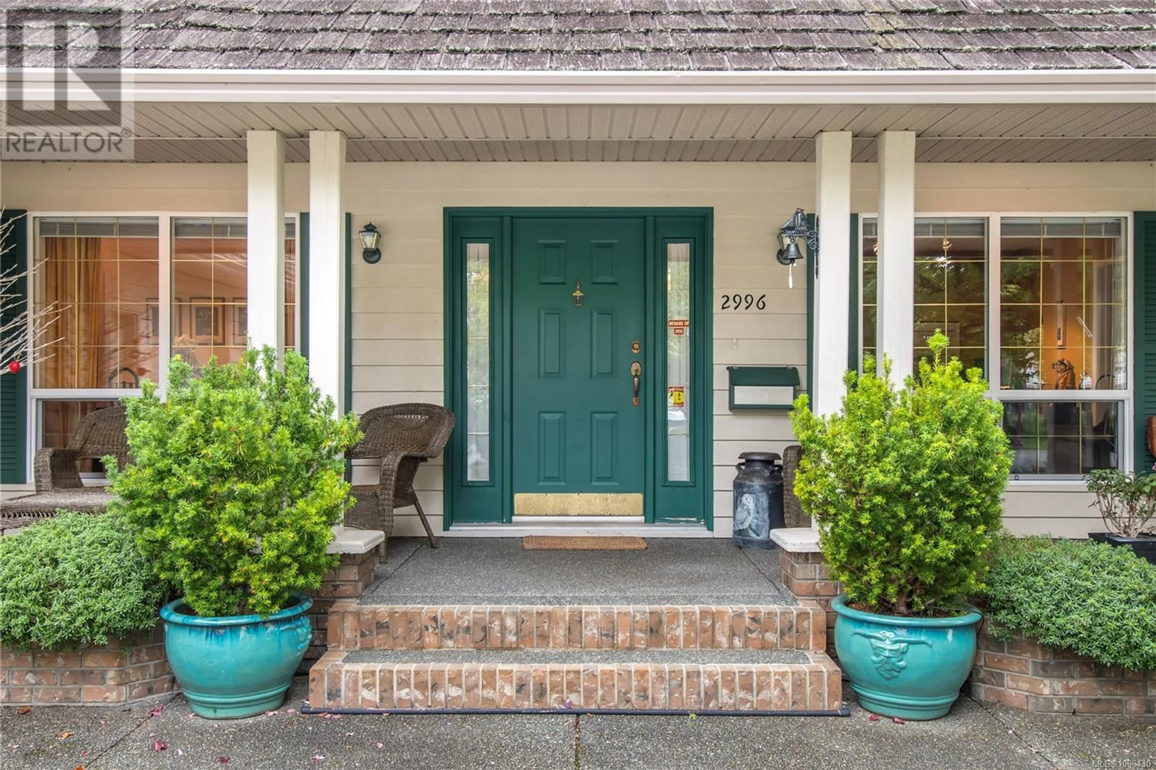Indoor entryway for 2996 ROYAL VISTA WAY, Courtenay British Columbia V9N9X3