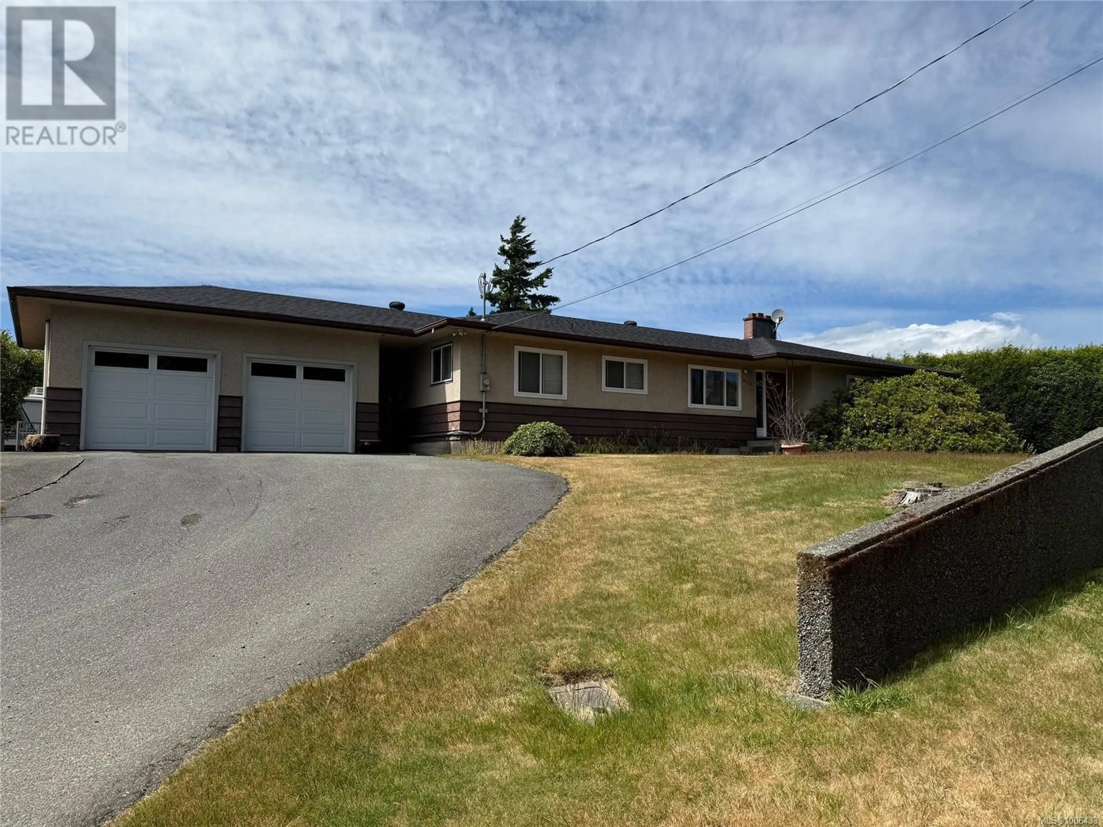 A pic from outside/outdoor area/front of a property/back of a property/a pic from drone, street for 6774 WEST COAST ROAD, Sooke British Columbia V9Z1H8