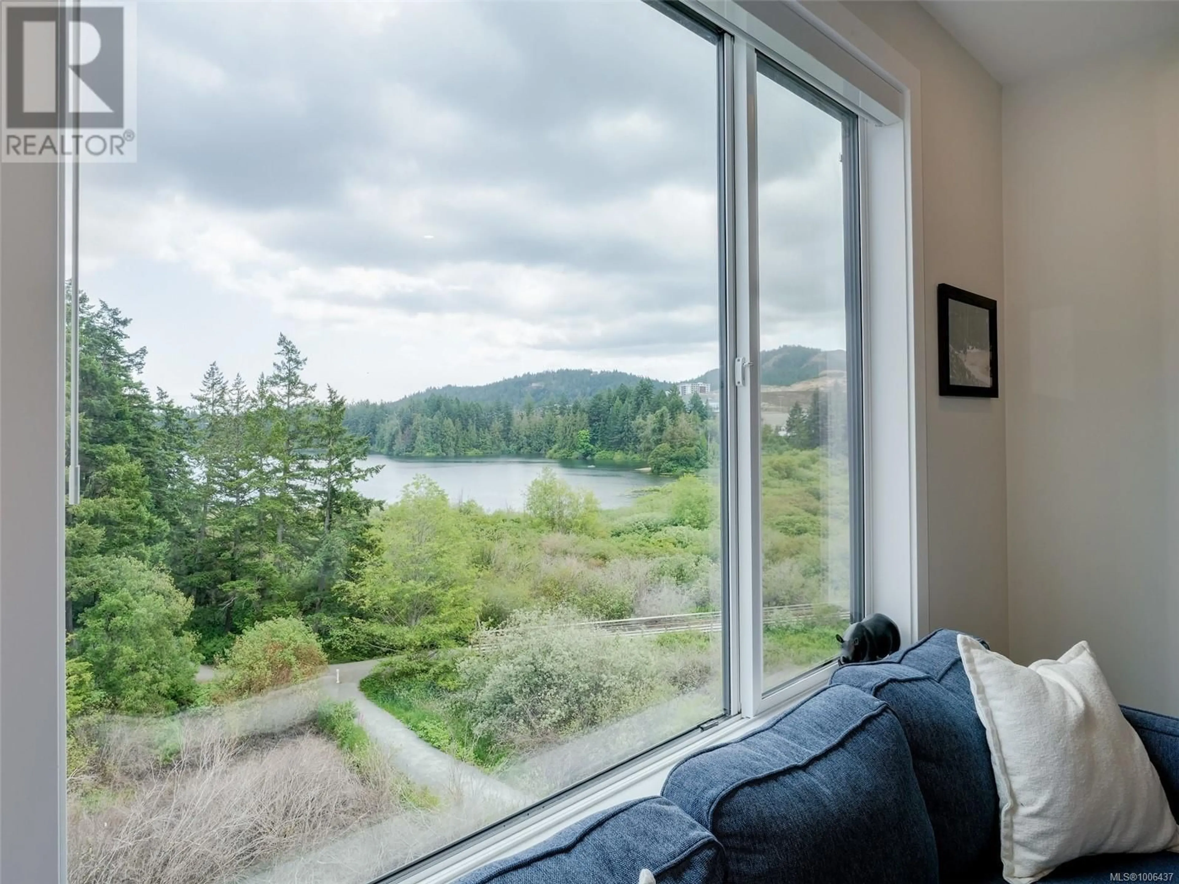 A pic of a room for 605 - 1361 GOLDSTREAM AVENUE, Langford British Columbia V9B2W2