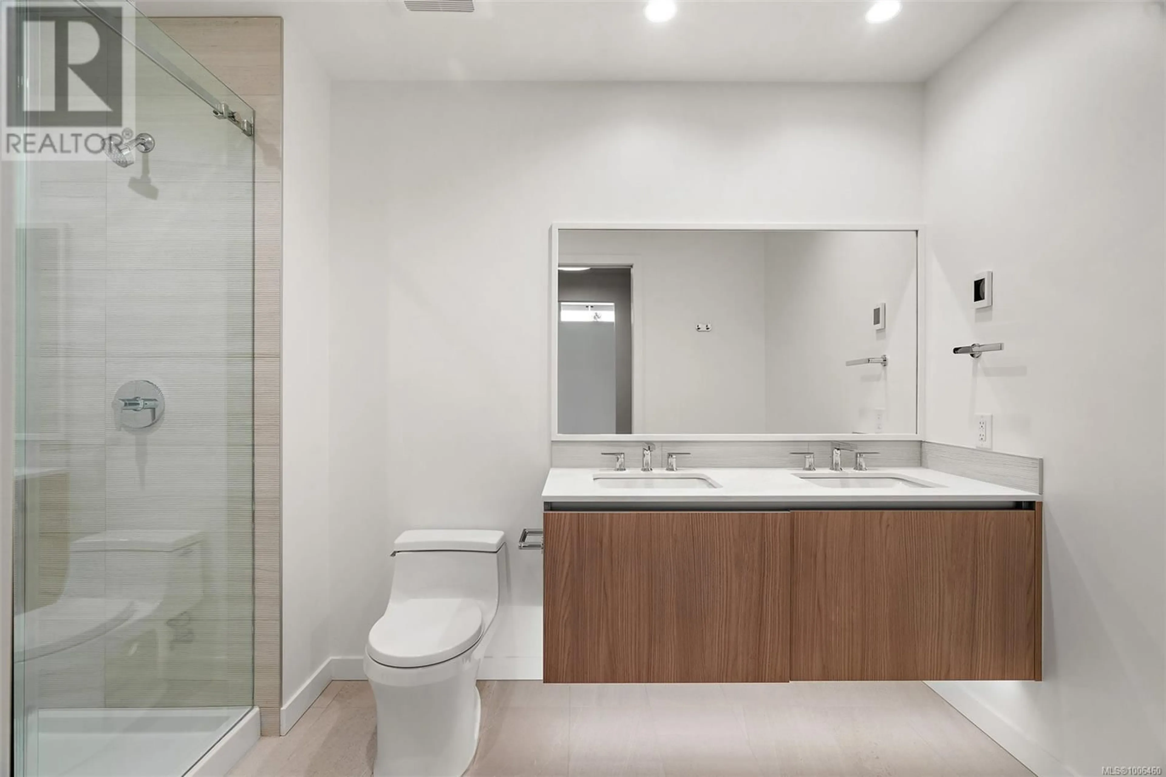 Standard bathroom, unknown for 402 - 2000 HANNINGTON ROAD, Langford British Columbia V9B7C1