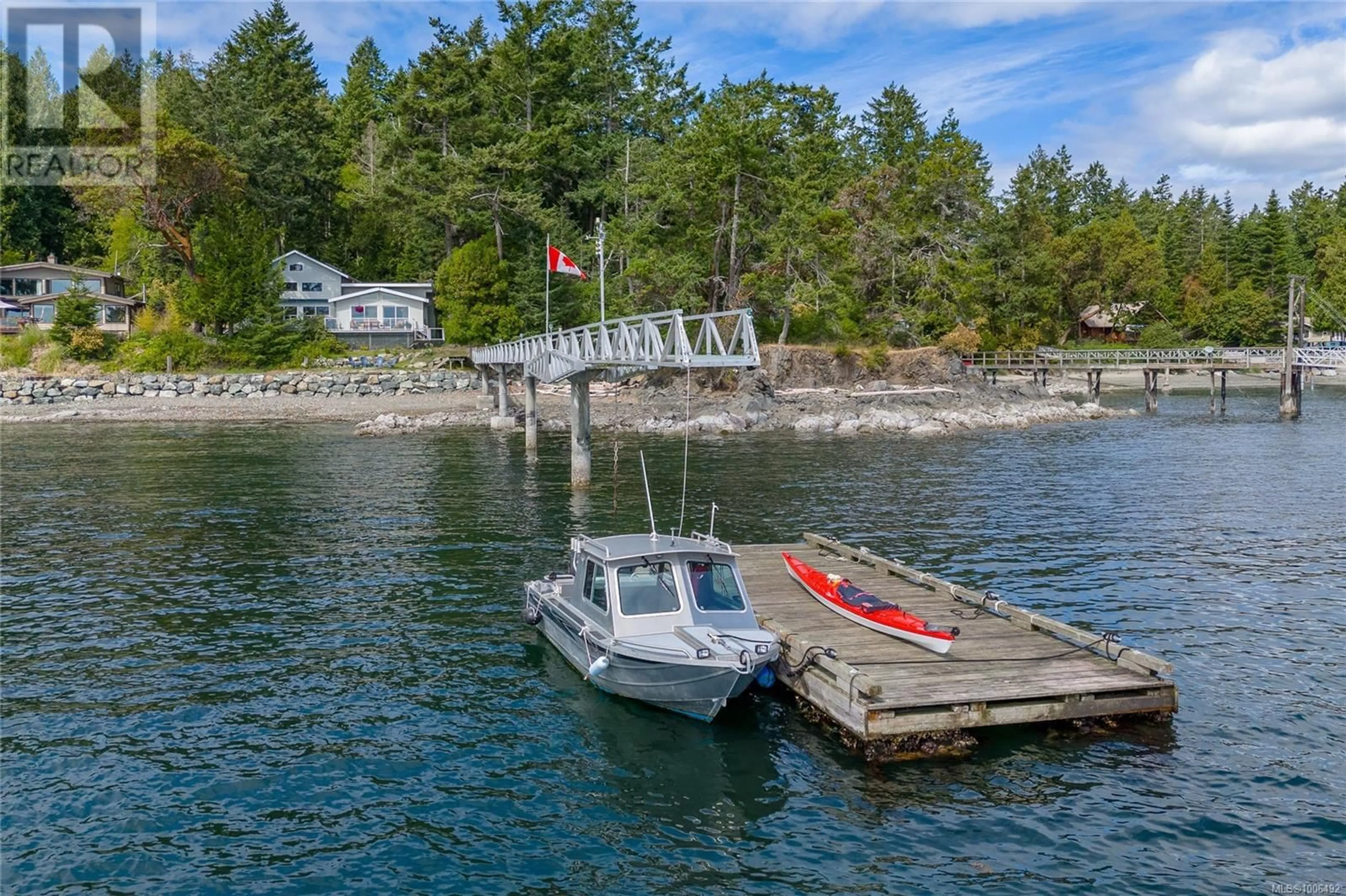 Unknown for 73 MCKENZIE CRESCENT, Piers Island British Columbia V8L5Y7