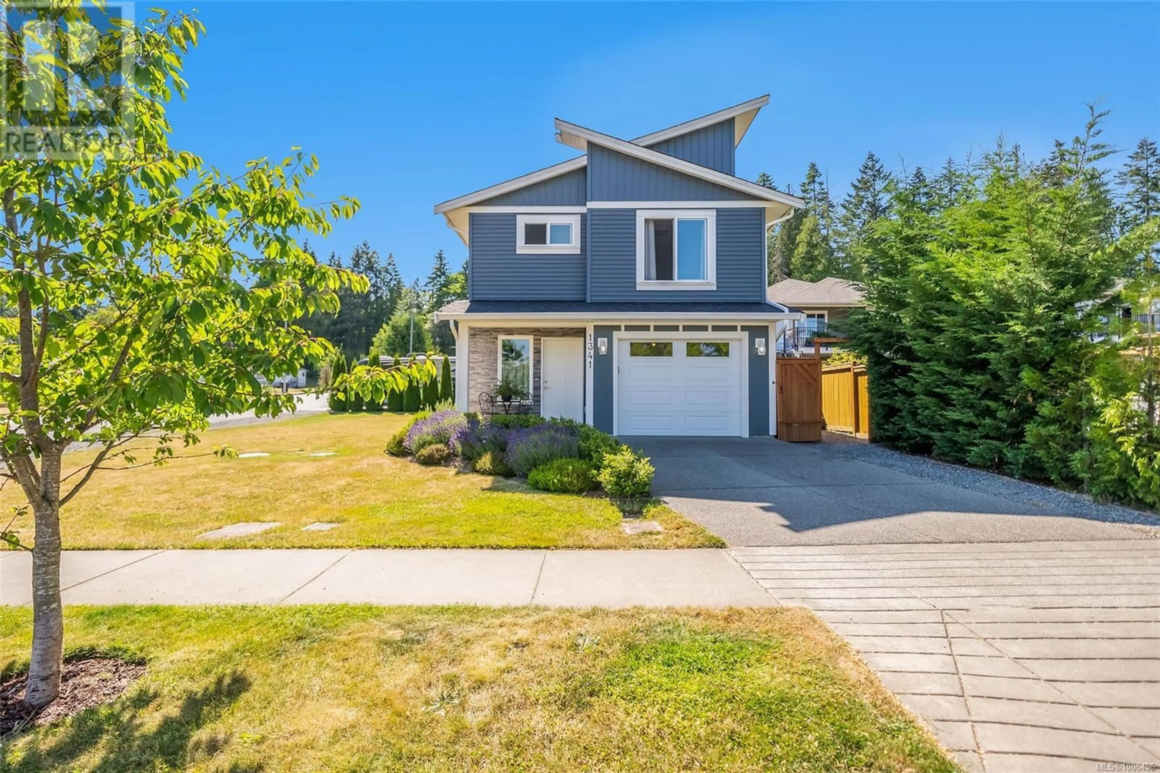 Home with vinyl exterior material, street for 1341 BLUE HERON ROAD, Nanaimo British Columbia V9X0B4