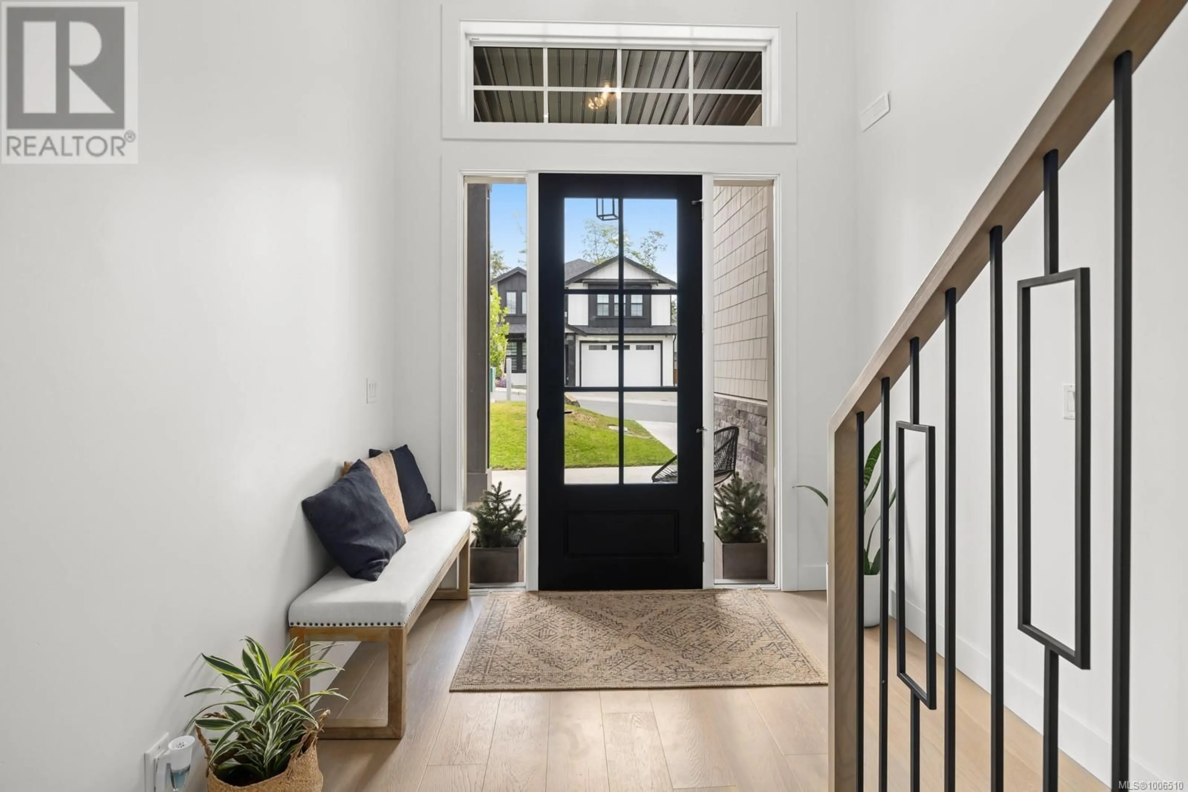 Indoor entryway for 3574 DELBLUSH LANE, Langford British Columbia V9C0K5