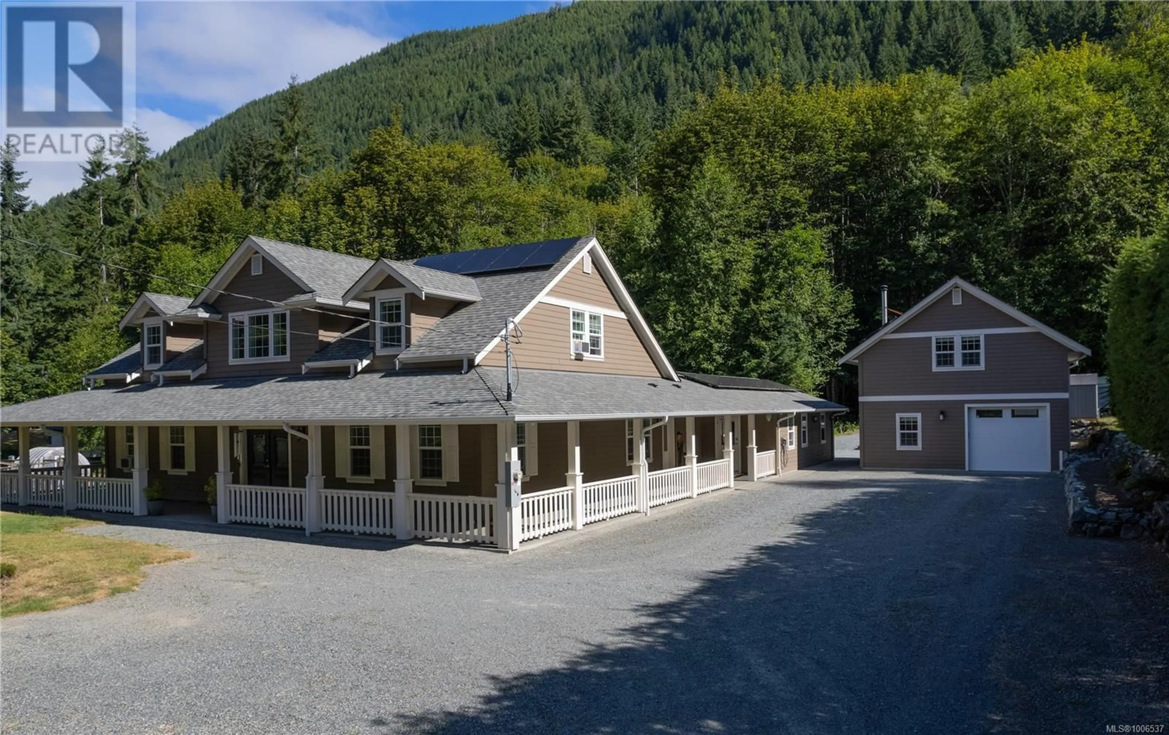 A pic from outside/outdoor area/front of a property/back of a property/a pic from drone, mountain view for 10011 YOUBOU ROAD, Youbou British Columbia V0R3E1