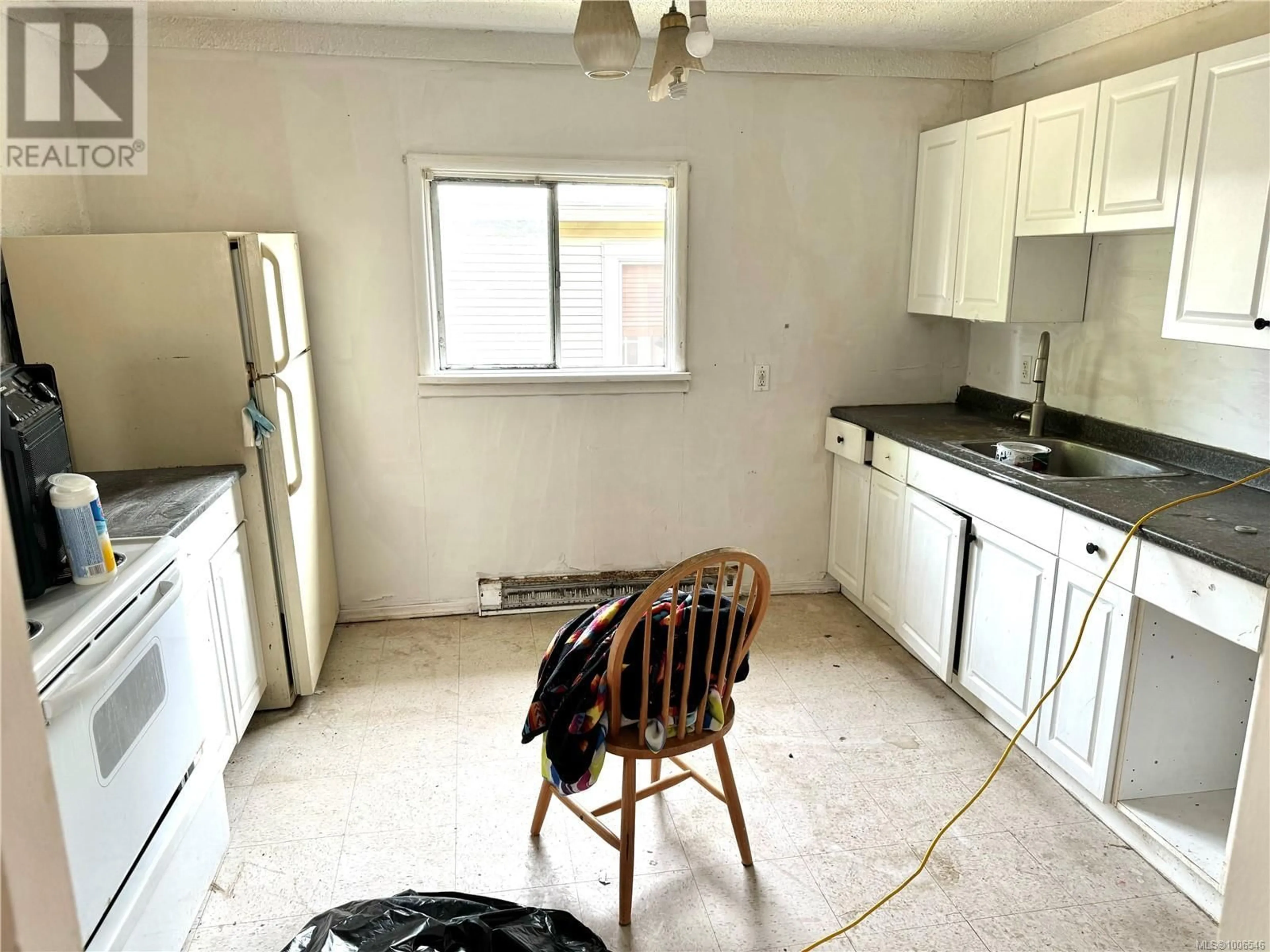 Standard kitchen, unknown for 4835 GERTRUDE STREET, Port Alberni British Columbia V9Y6K6