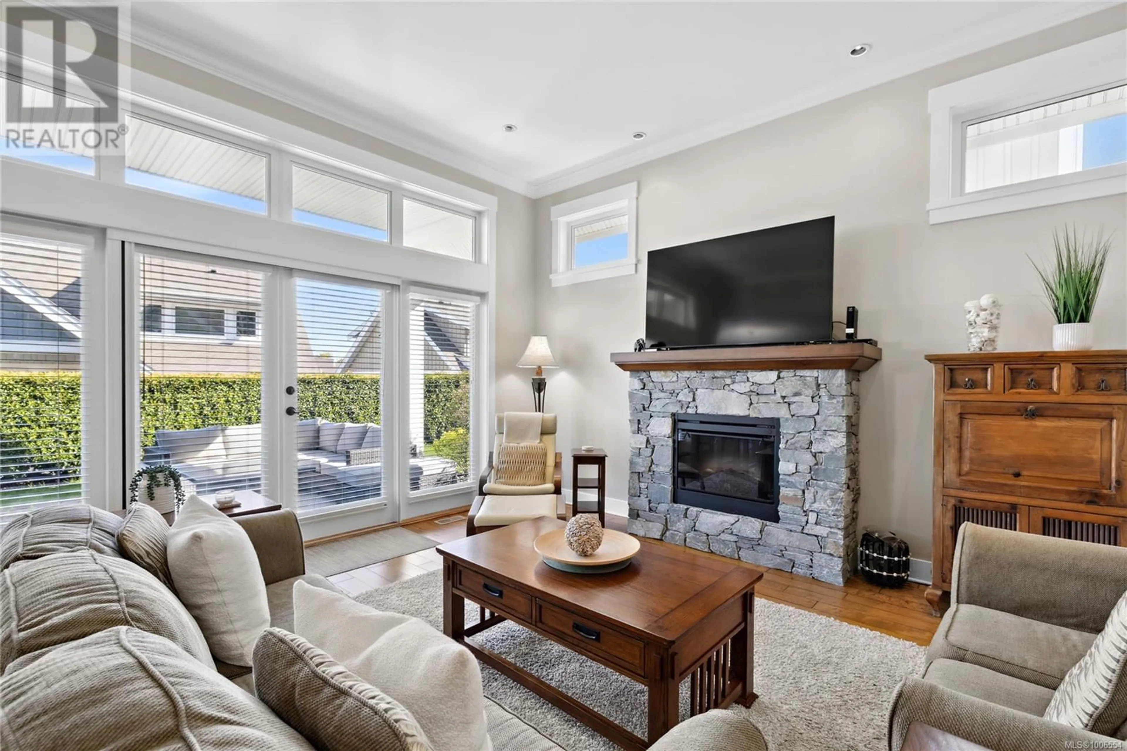 Living room with furniture, unknown for 29 - 5251 ISLAND HIGHWAY, Qualicum Beach British Columbia V9K2C1