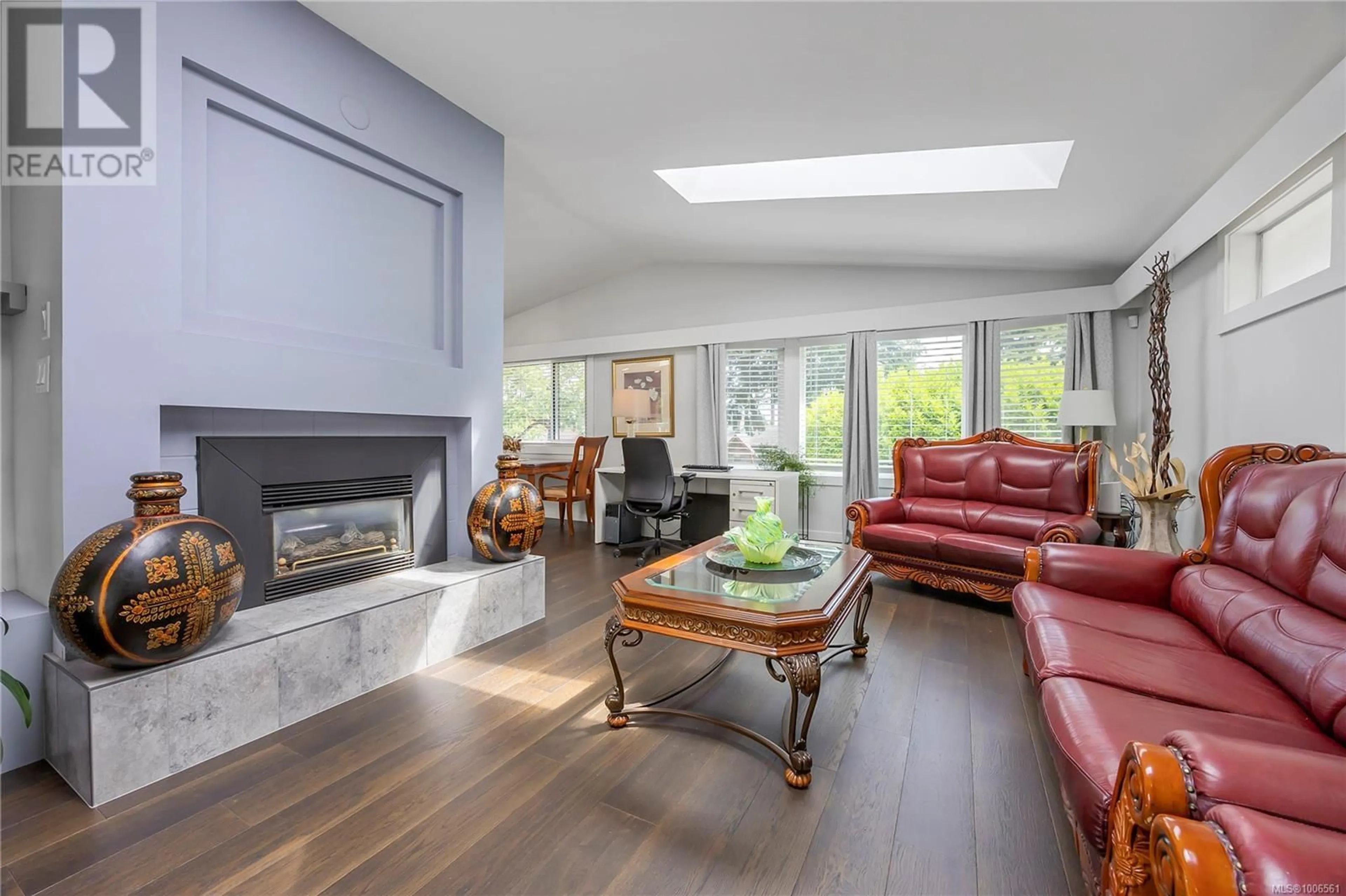 Living room with furniture, unknown for 2901 NEWTON STREET, Nanaimo British Columbia V9T2Y2