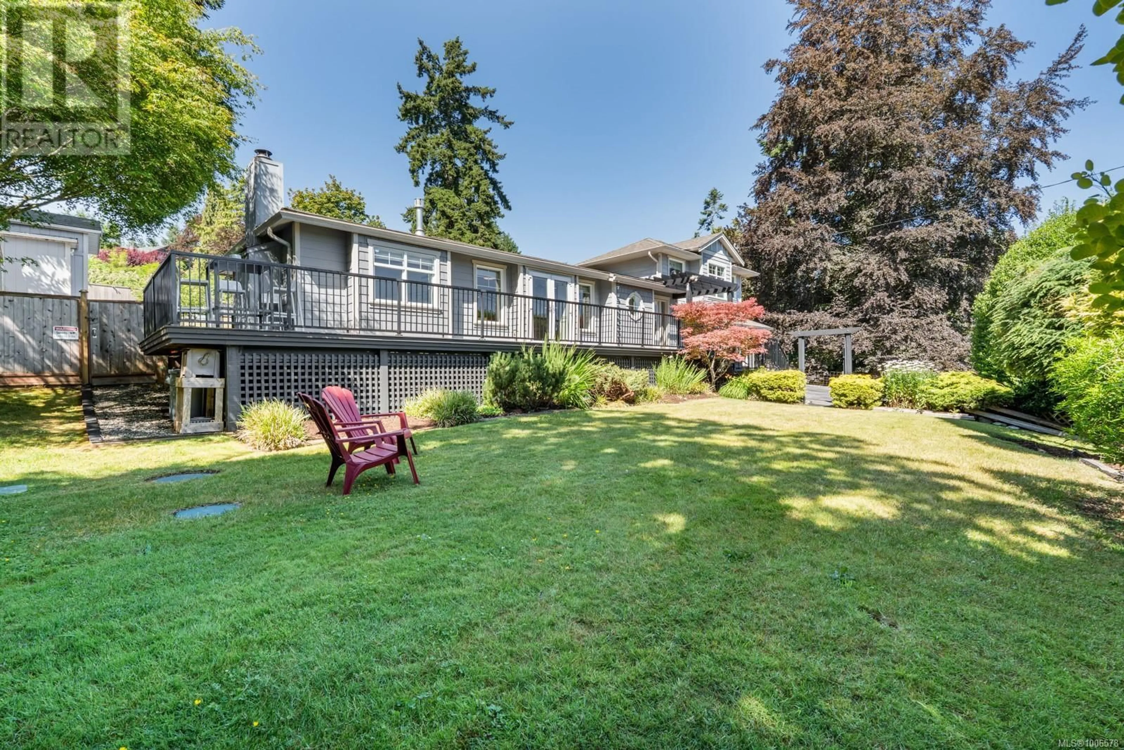 Patio, unknown for 2618 MILL BAY ROAD, Mill Bay British Columbia V8H1C9