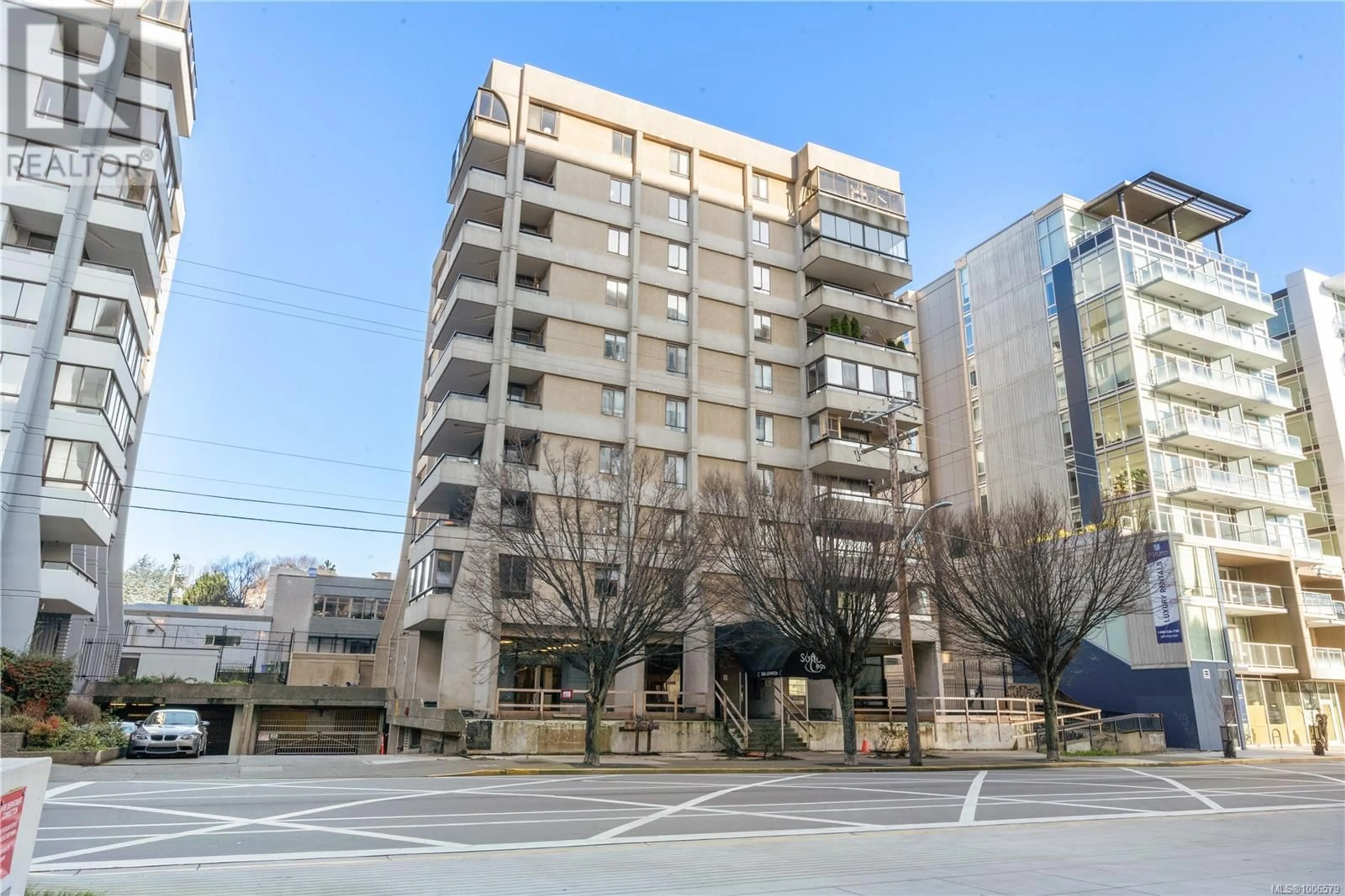 Unknown for 303 - 1034 JOHNSON STREET, Victoria British Columbia V8V3N7