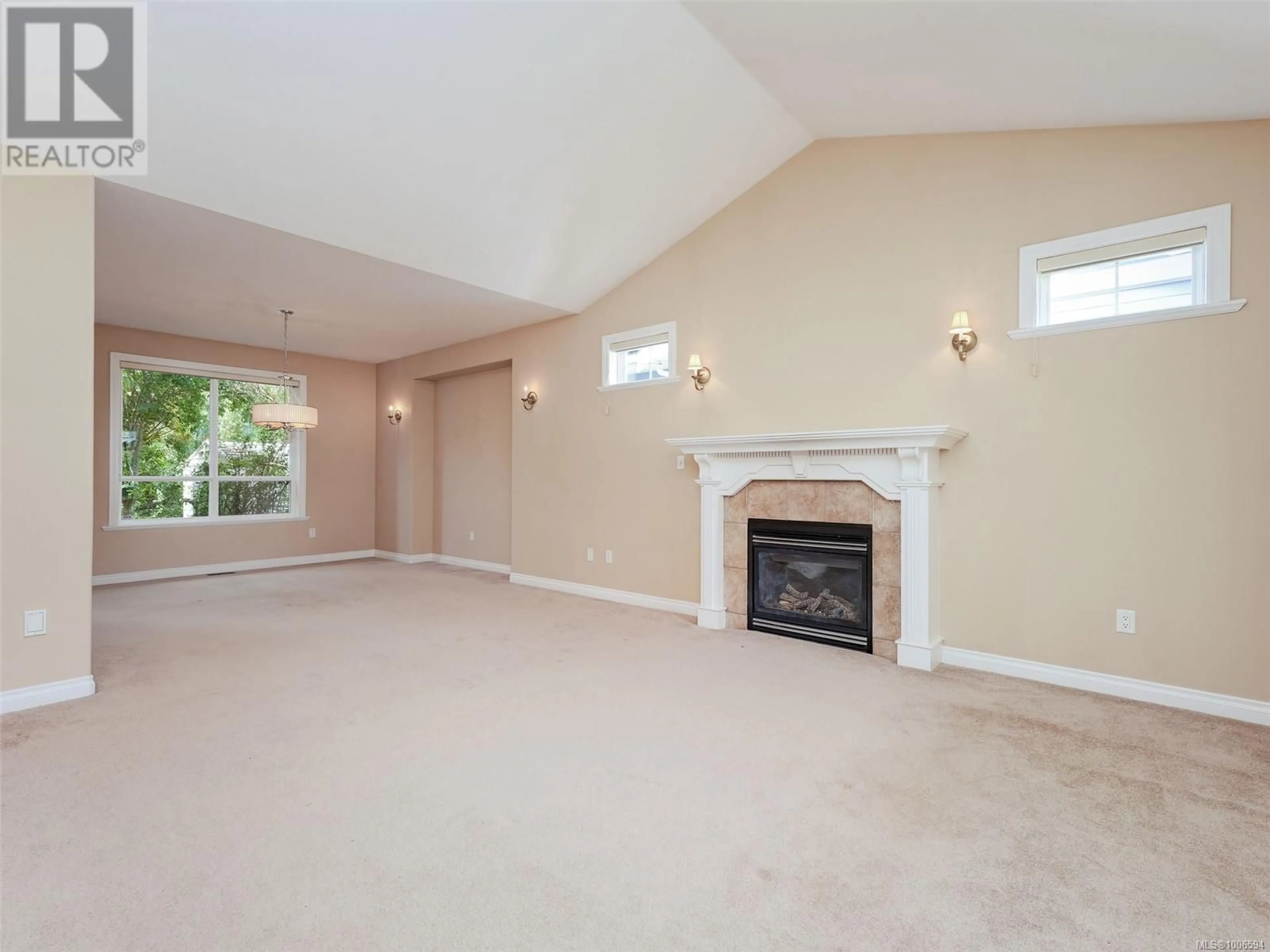 A pic of a room for 1713 MAMICH CIRCLE, Saanich British Columbia V8N3S3