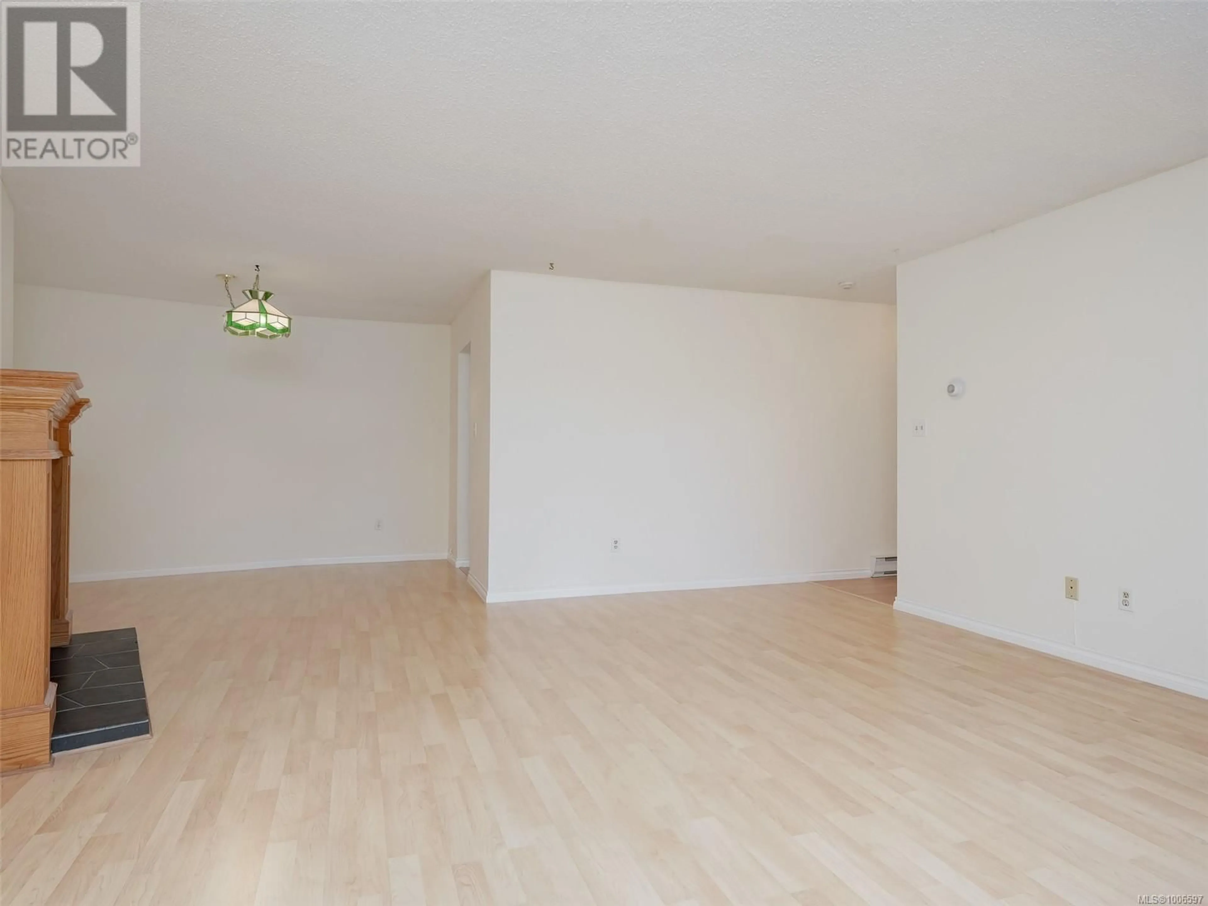 A pic of a room for 114 - 3962 CEDAR HILL ROAD, Saanich British Columbia V8N3B8