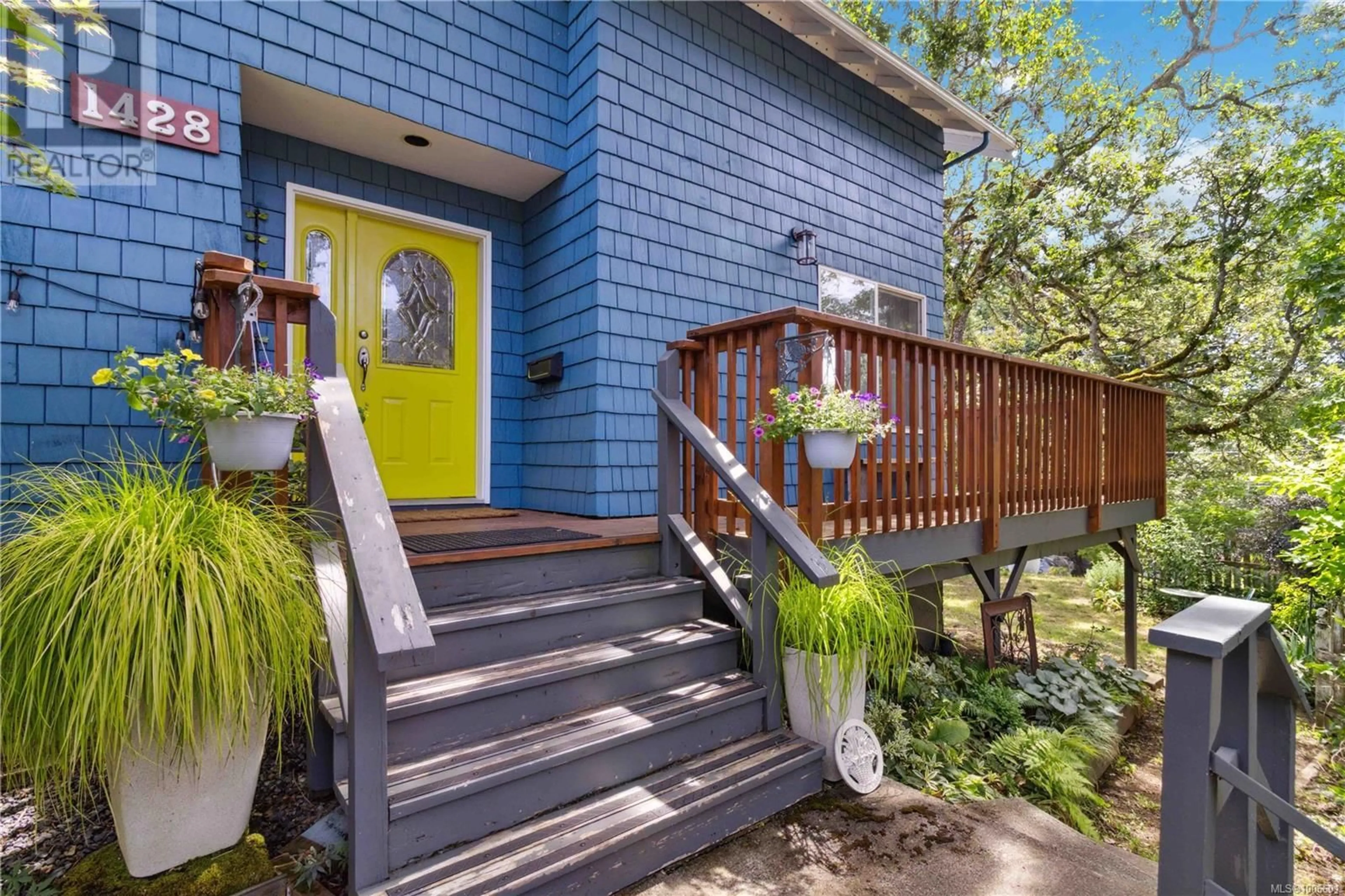 Unknown for 1428 COURTLAND AVENUE, Saanich British Columbia V9E2C5