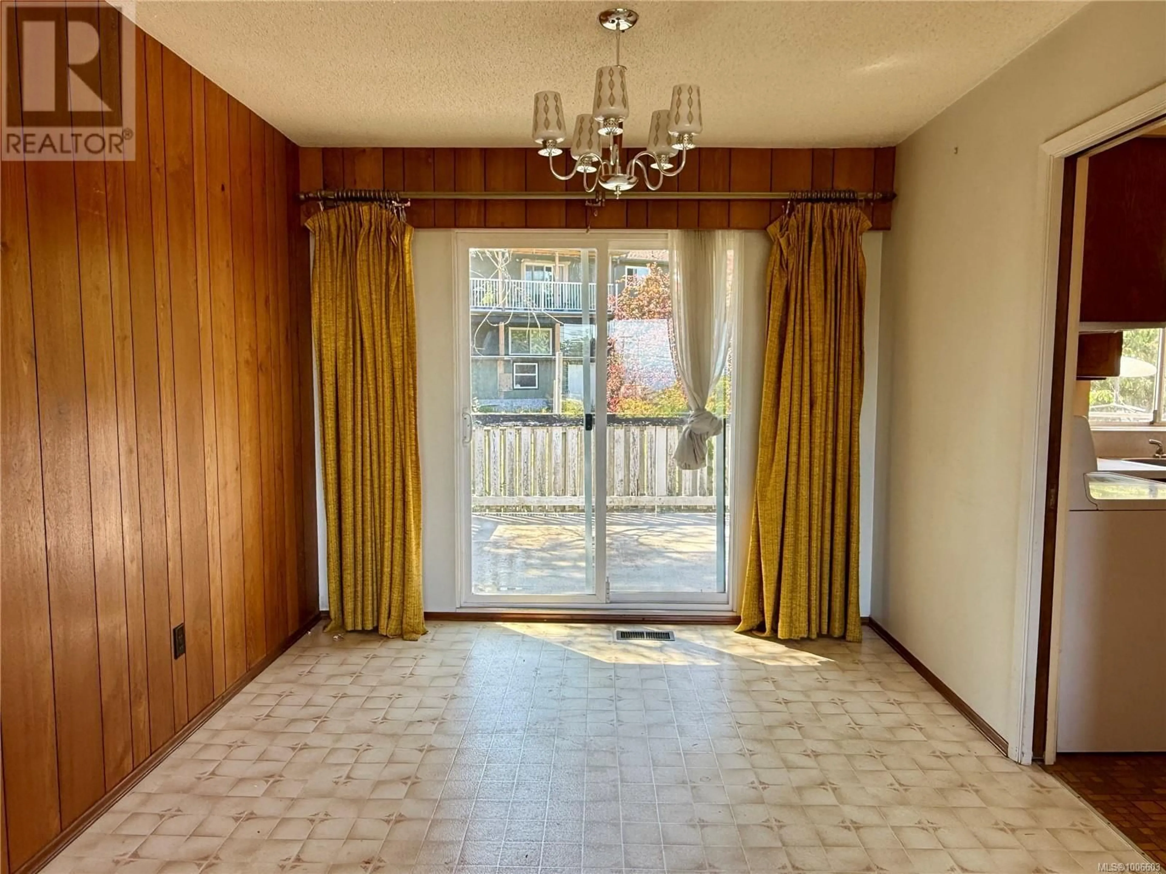 A pic of a room for 936 GALERNO ROAD, Campbell River British Columbia V9W1J1