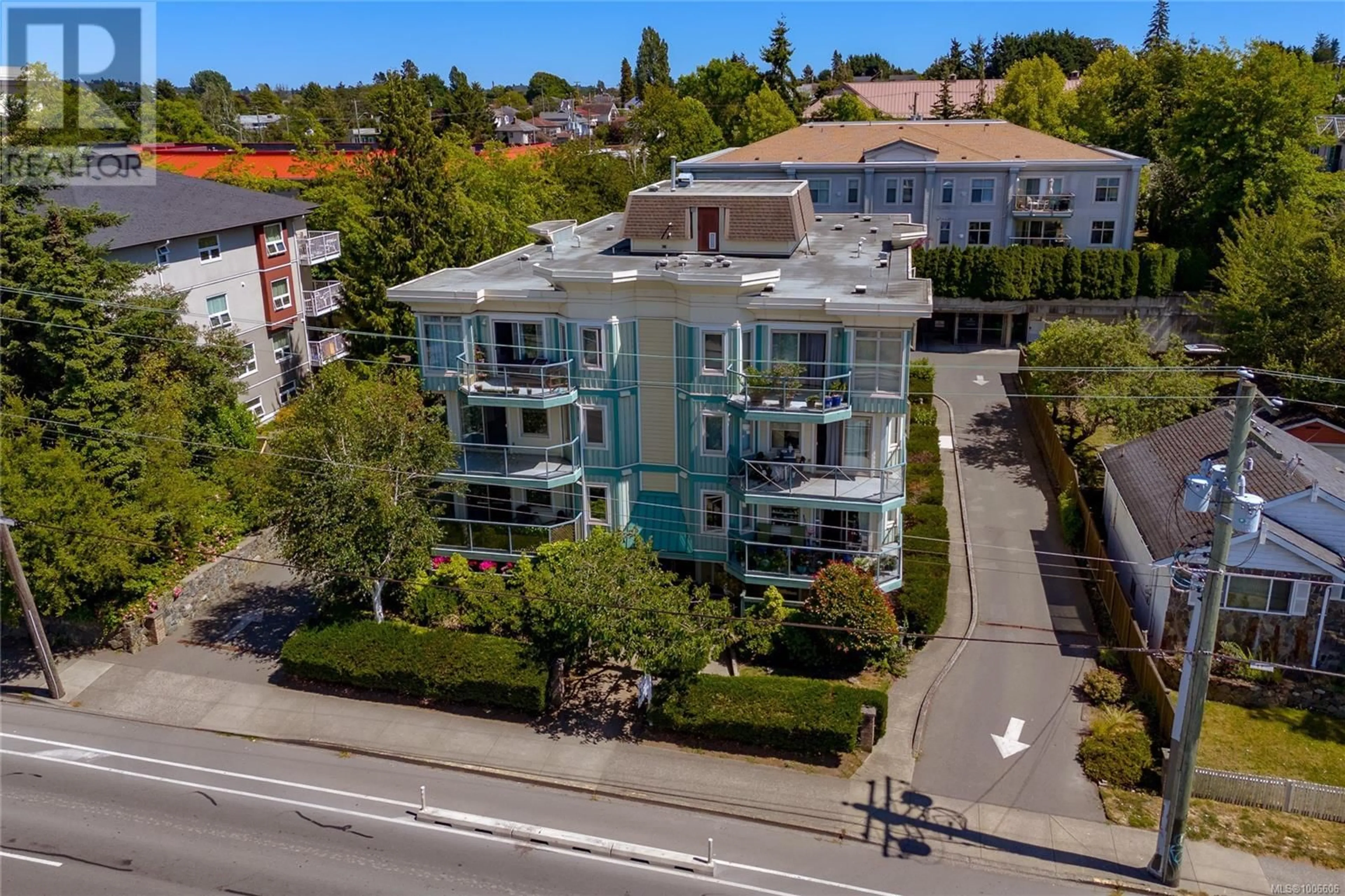 A pic from outside/outdoor area/front of a property/back of a property/a pic from drone, street for 104 - 3157 TILLICUM ROAD, Saanich British Columbia V9A2B4