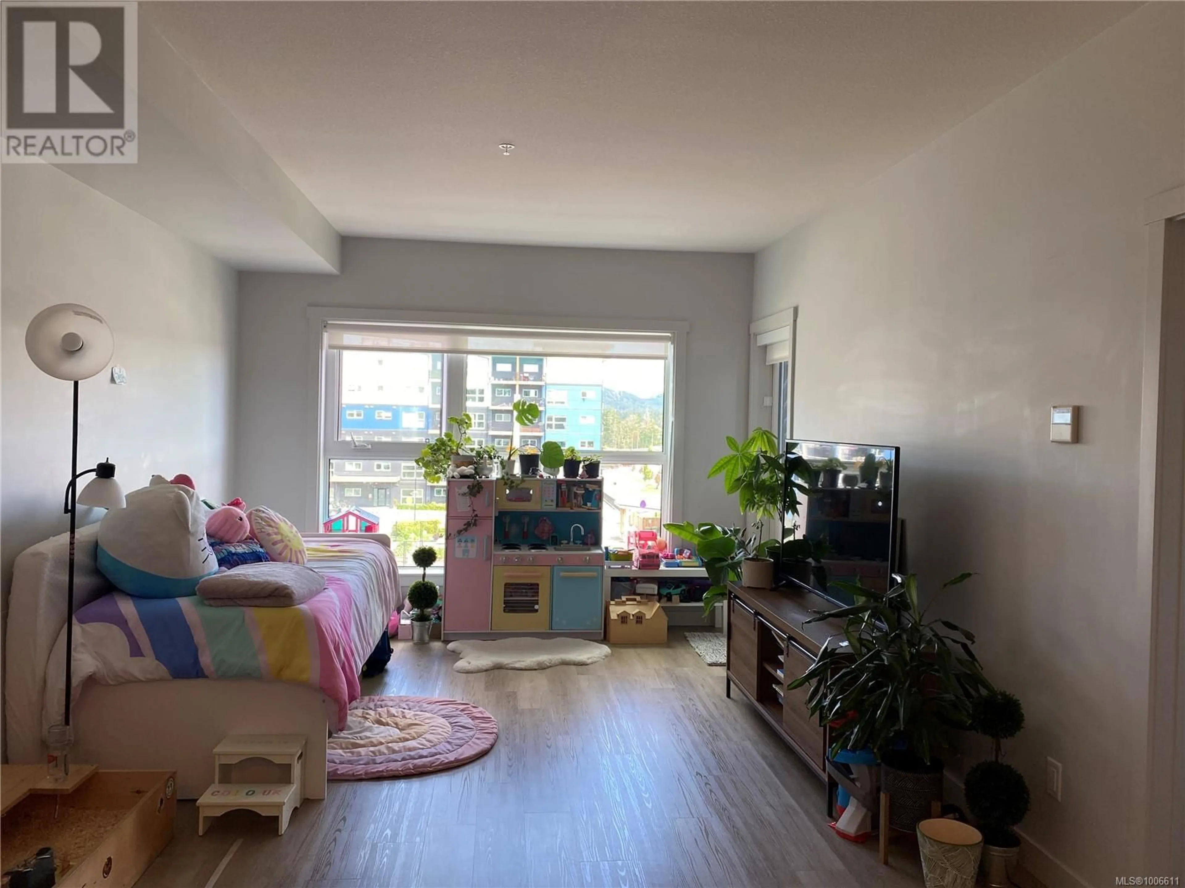 A pic of a room for 404 - 2469 GATEWAY ROAD, Langford British Columbia V9B6R7