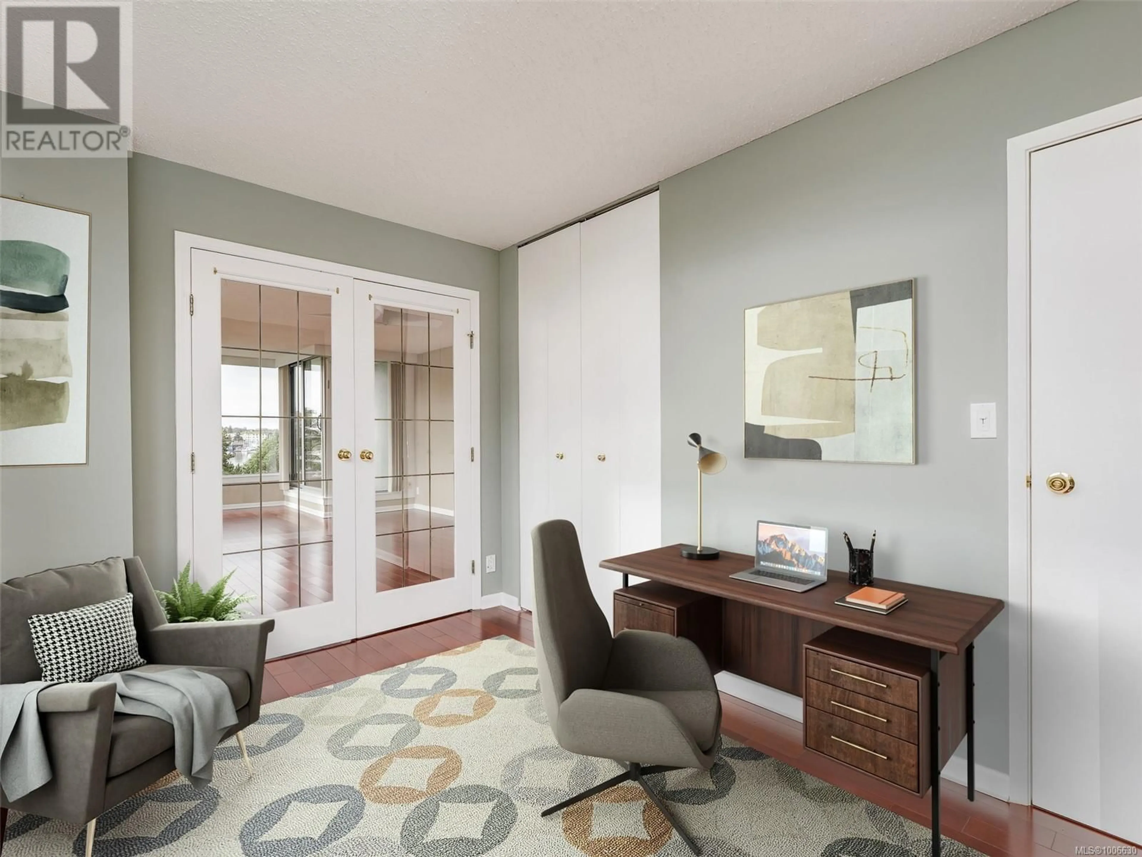 Indoor entryway for 202 - 325 MAITLAND STREET, Victoria British Columbia V9A7E9