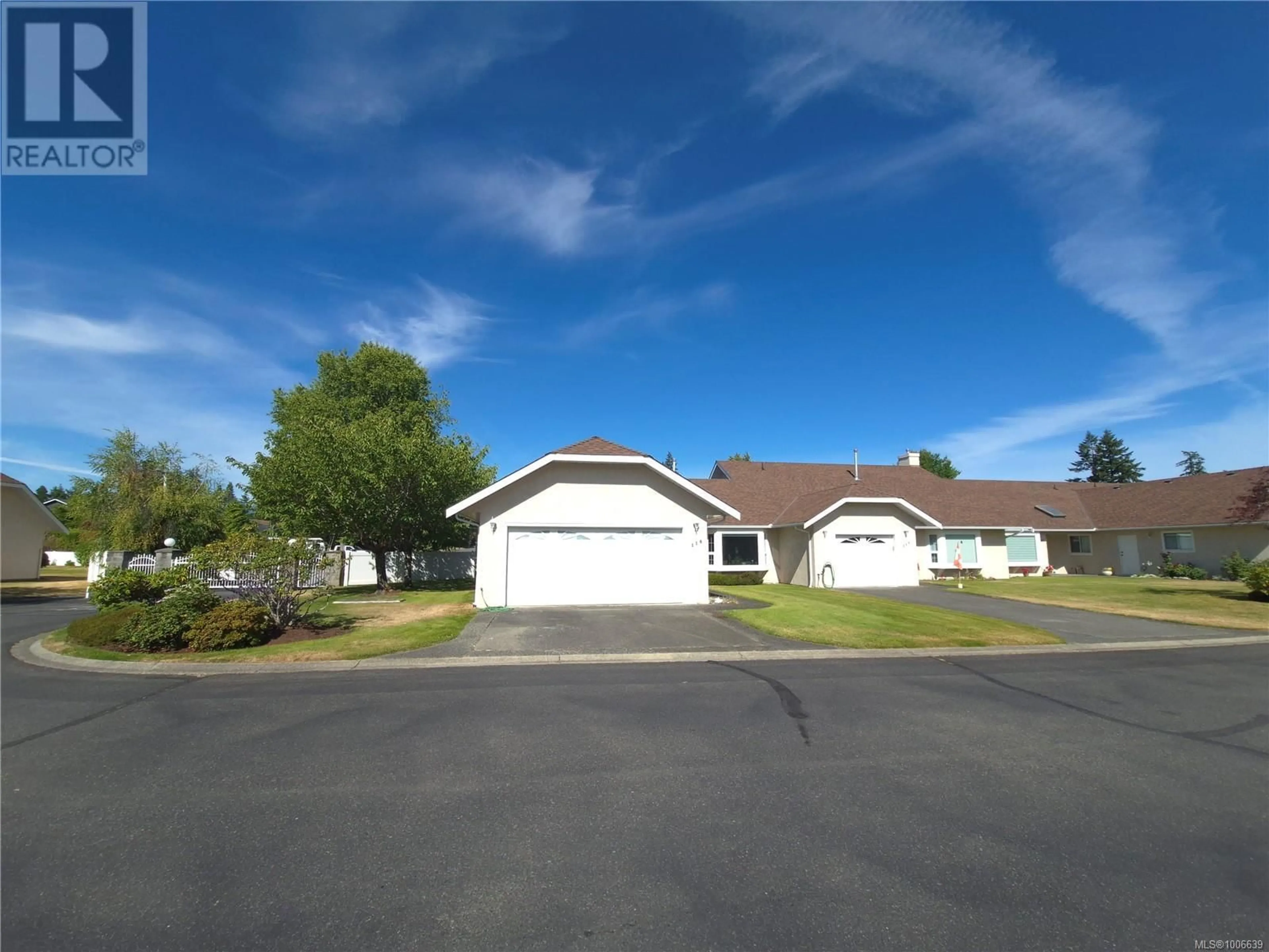A pic from outside/outdoor area/front of a property/back of a property/a pic from drone, street for 116 - 635 BLENKIN AVENUE, Parksville British Columbia V9P2K7