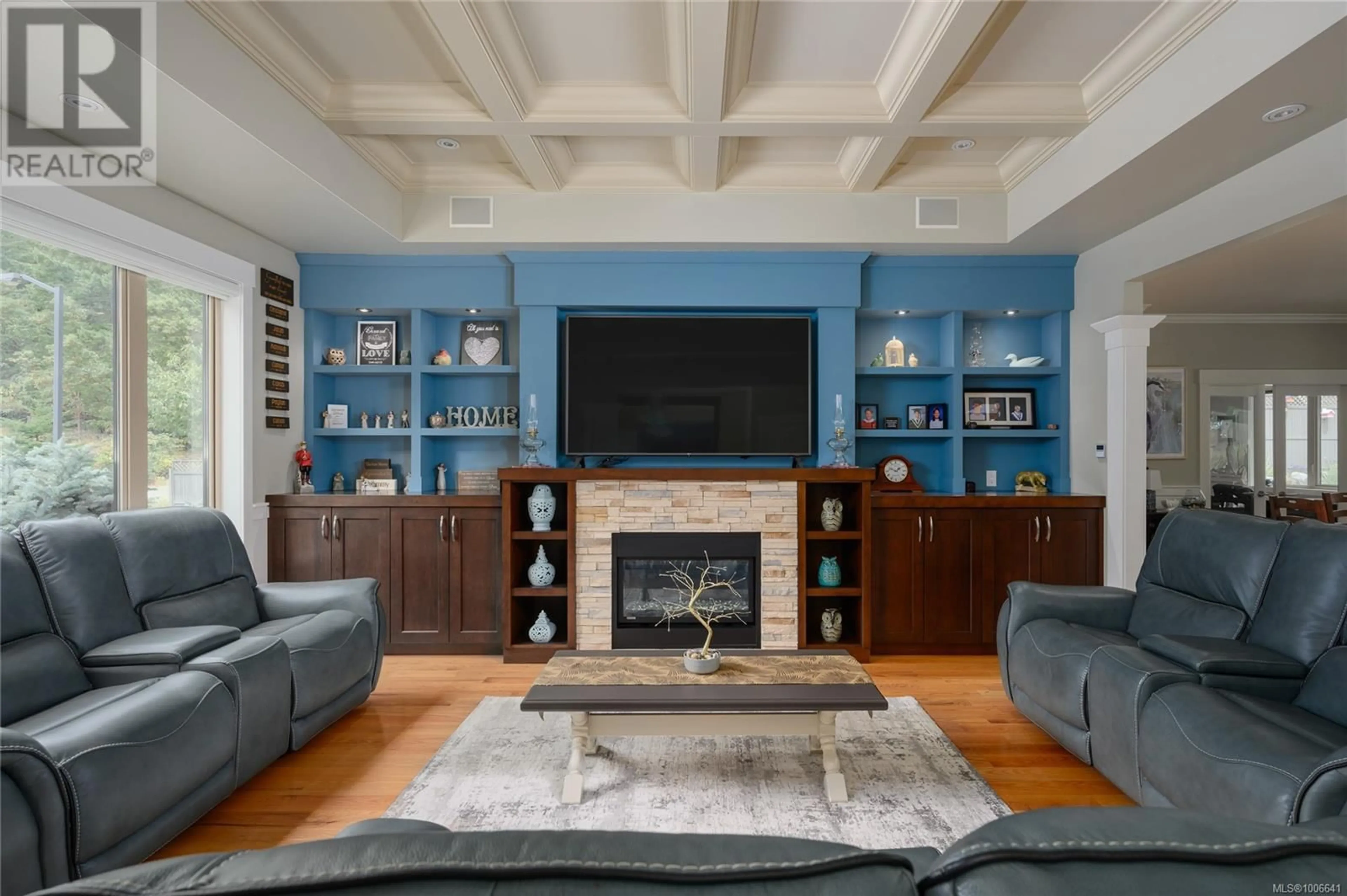 Living room with furniture, unknown for 2356 BONNINGTON DRIVE, Nanoose Bay British Columbia V9P9A5