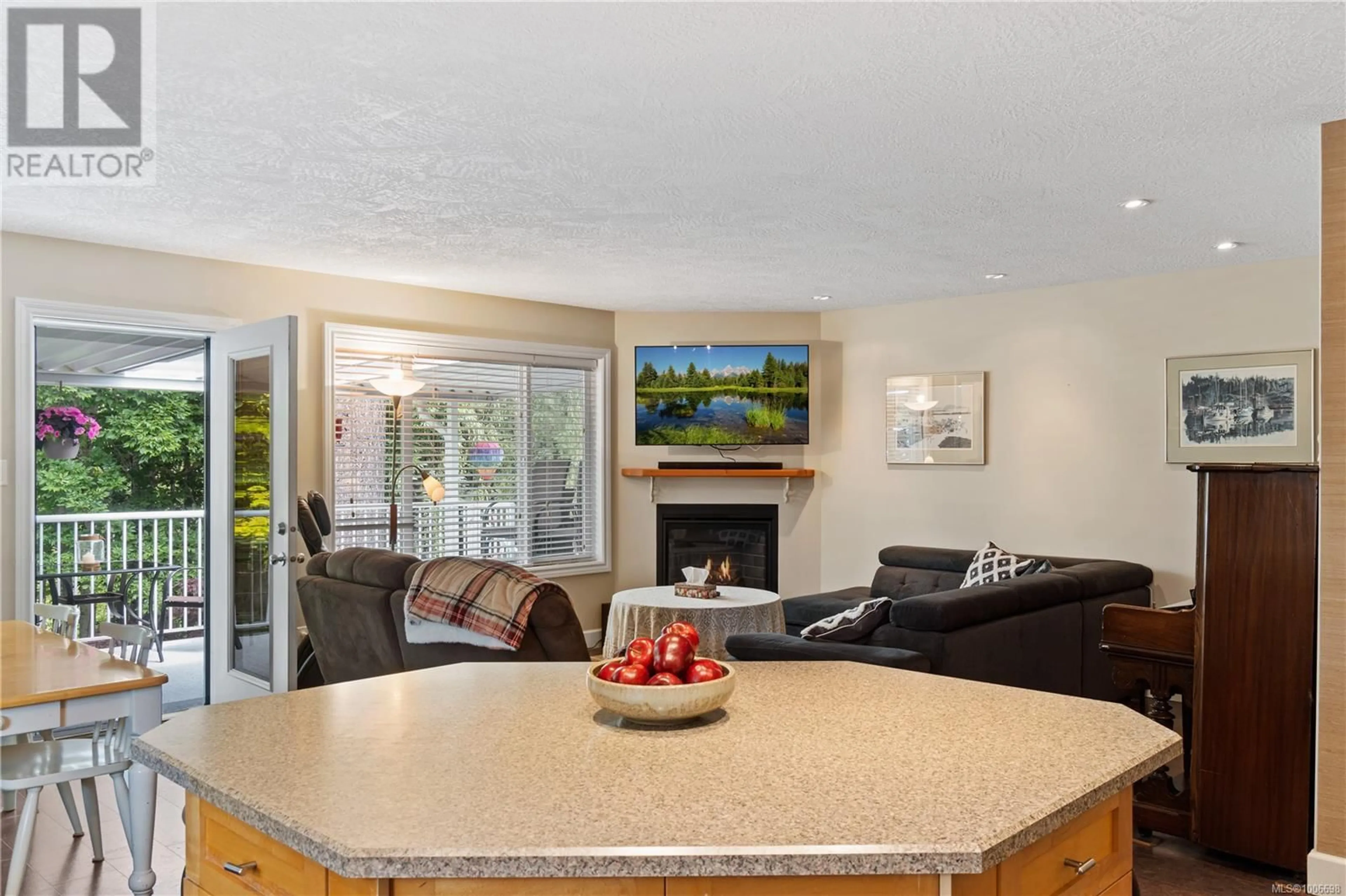 Open concept kitchen, unknown for 5524 AVRO WAY, Nanaimo British Columbia V9T4Z3