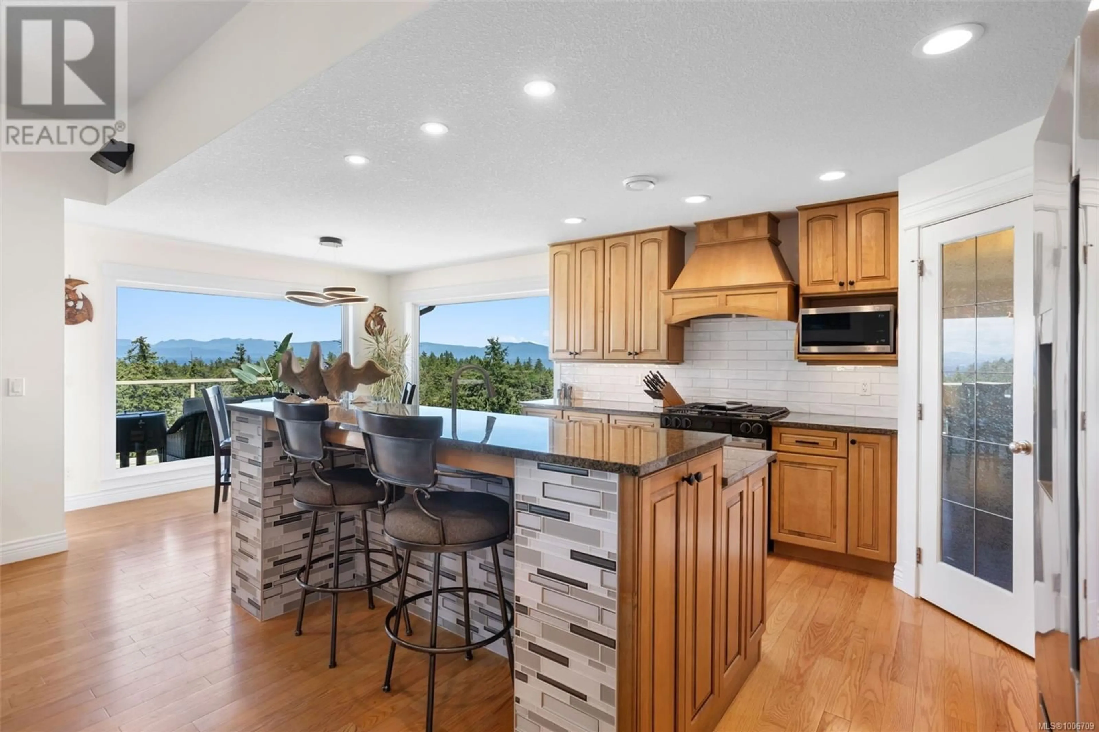 Open concept kitchen, unknown for 4520 SHERIDAN RIDGE ROAD, Nanaimo British Columbia V9T6S7