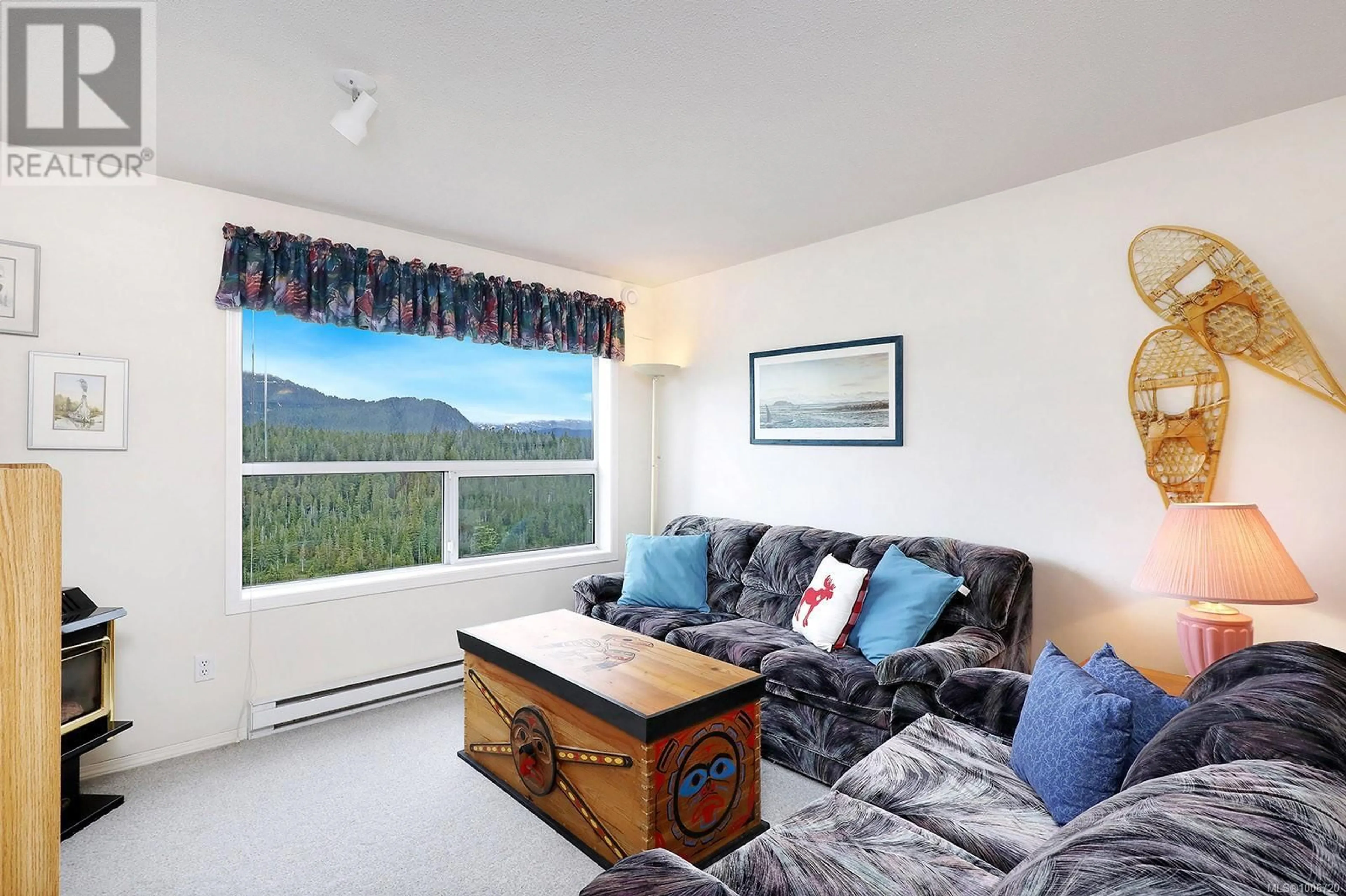 Living room with furniture, unknown for 308 - 1105 HENRY ROAD, Courtenay British Columbia V9J1L0