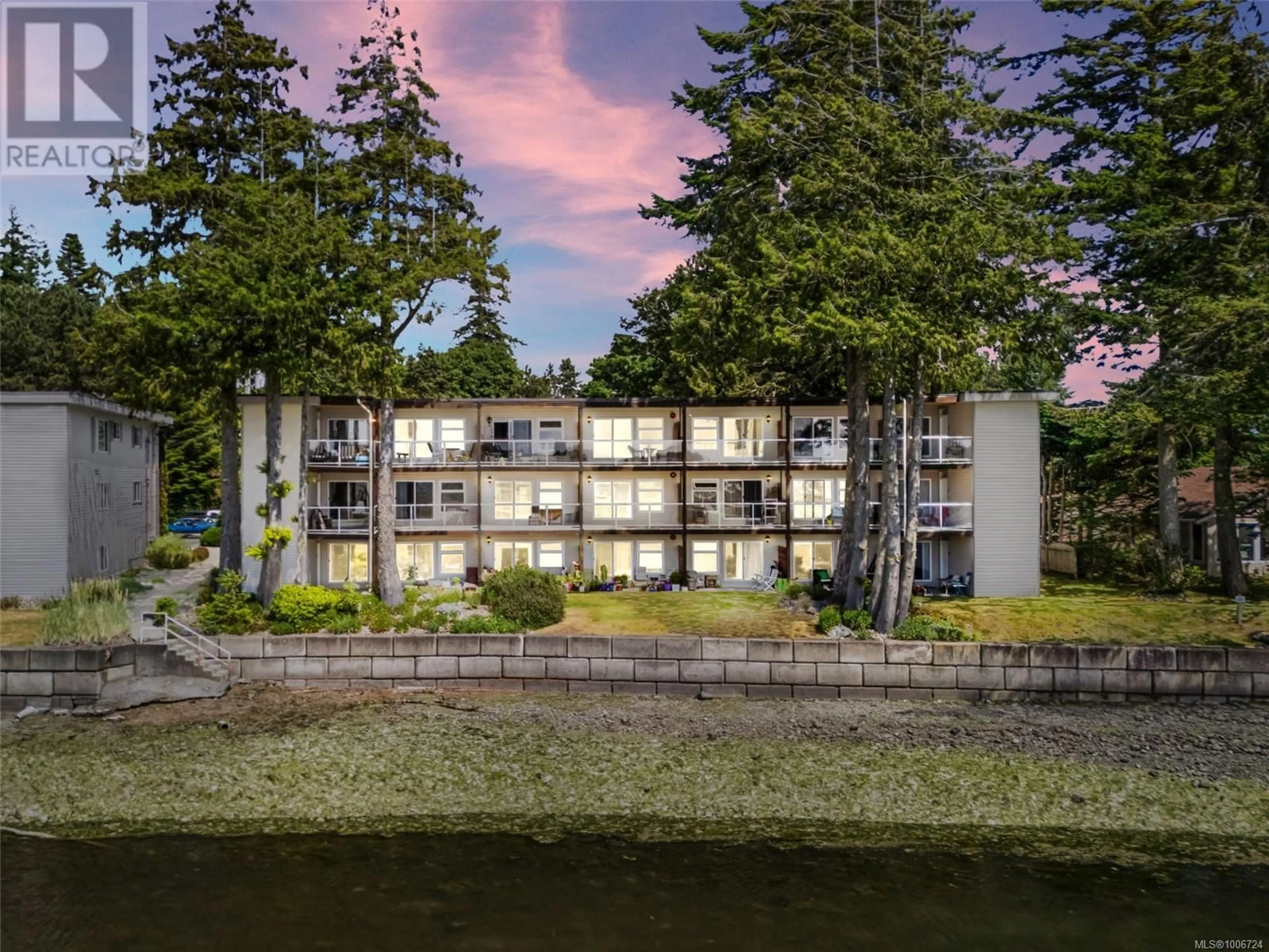 A pic from outside/outdoor area/front of a property/back of a property/a pic from drone, water/lake/river/ocean view for 10 - 1976 GLENIDLE ROAD, Sooke British Columbia V9Z0B1