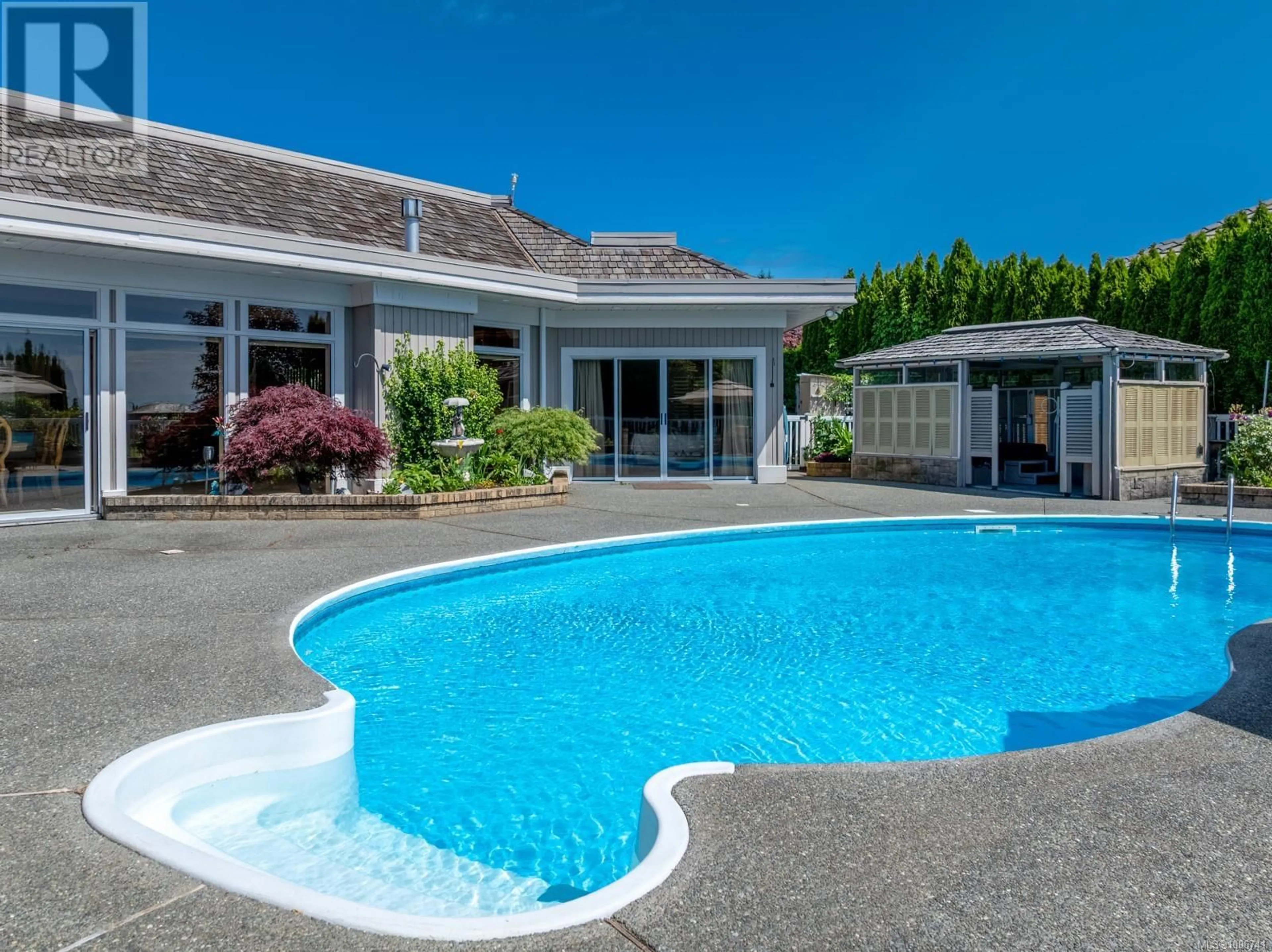 Pool for 730 REGENCY PLACE, Courtenay British Columbia V9N8R5