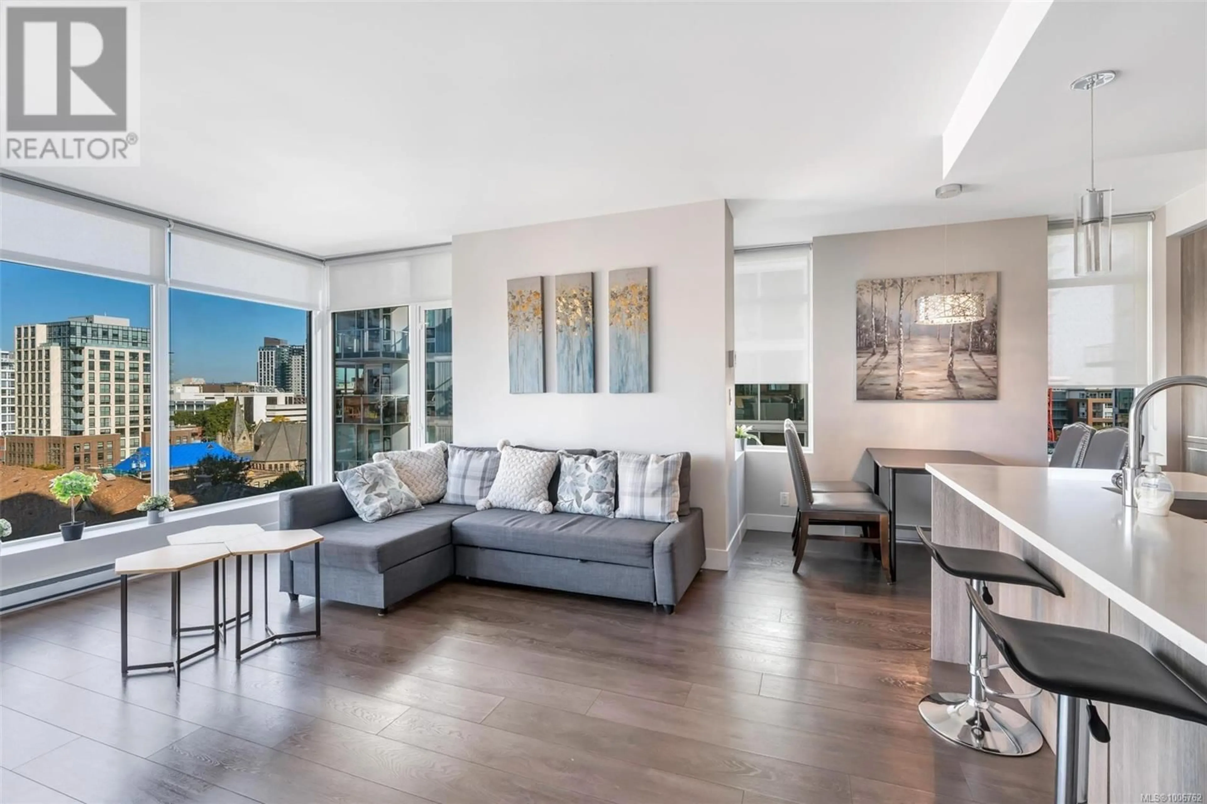 Living room with furniture, unknown for 905 - 960 YATES STREET, Victoria British Columbia V8V3M3