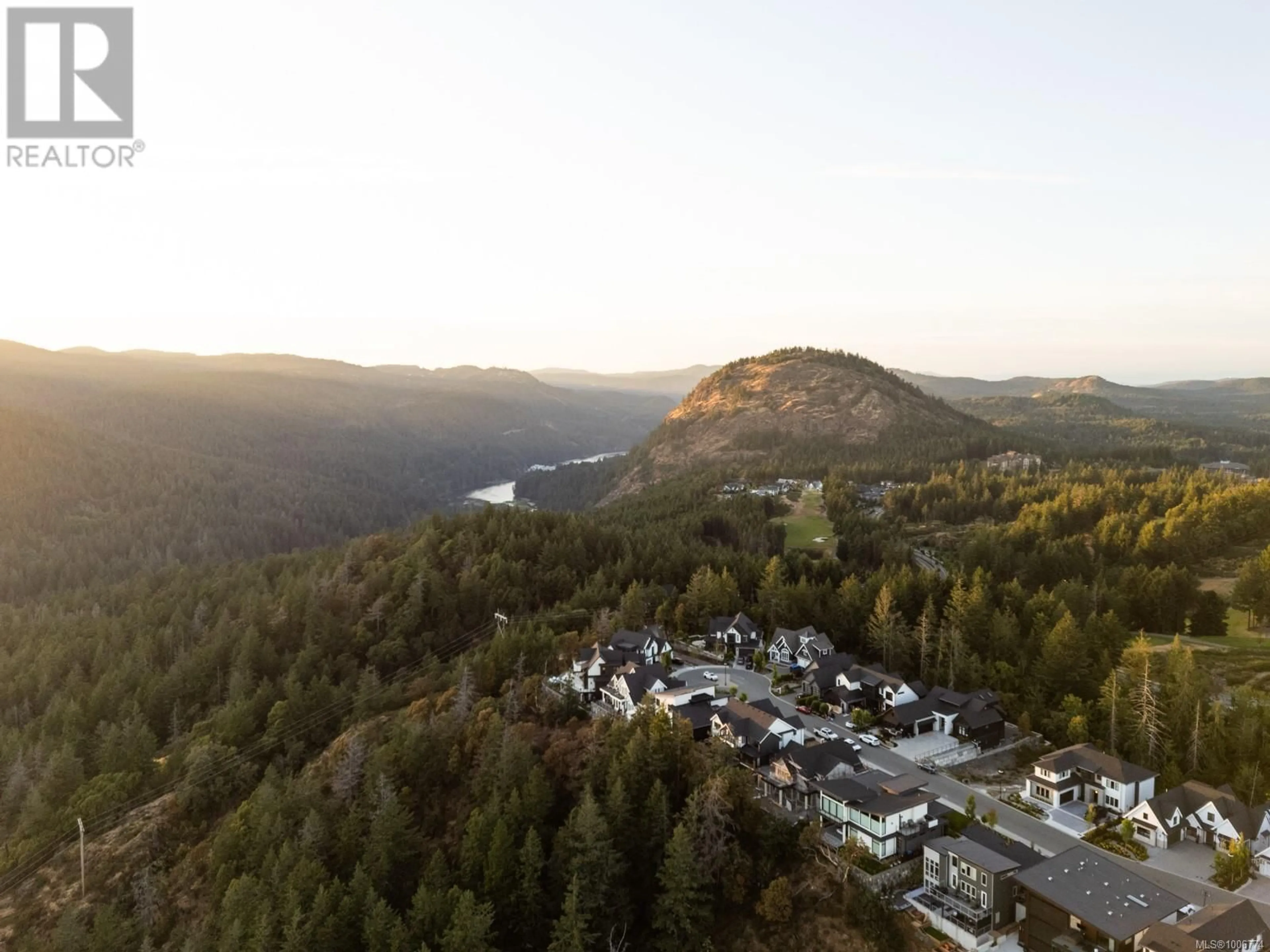 A pic from outside/outdoor area/front of a property/back of a property/a pic from drone, mountain view for 2053 PINEHURST TERRACE, Langford British Columbia V9B3S3