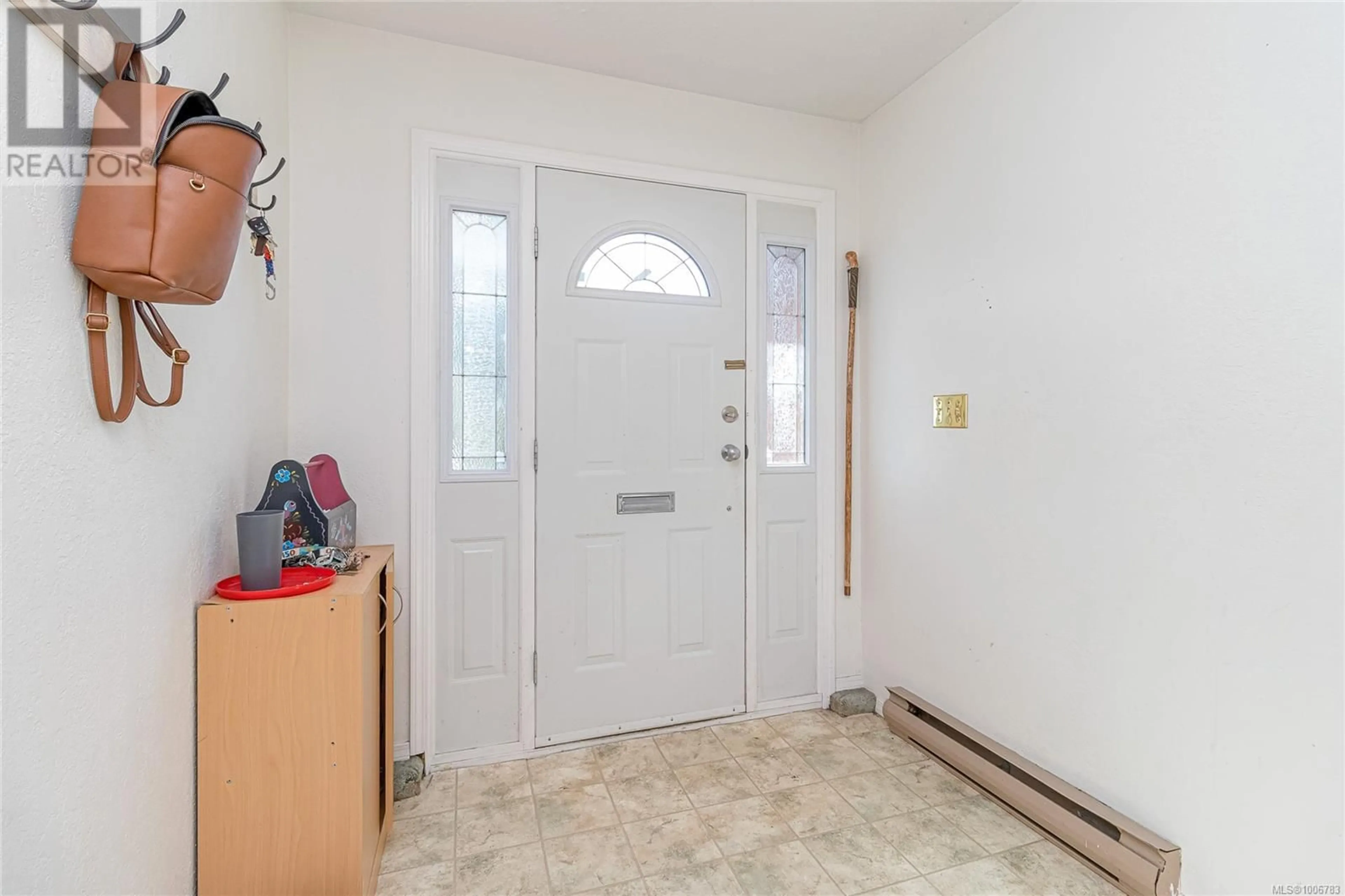 Indoor entryway for 6164 SOMENOS ROAD, Duncan British Columbia V9L4E5