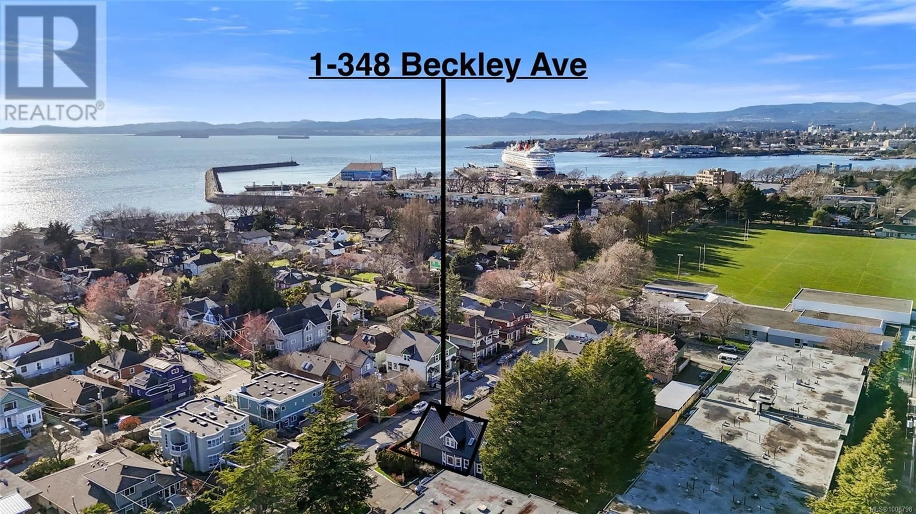 A pic from outside/outdoor area/front of a property/back of a property/a pic from drone, city buildings view from balcony for 1 - 348 BECKLEY AVENUE, Victoria British Columbia V8V1J5
